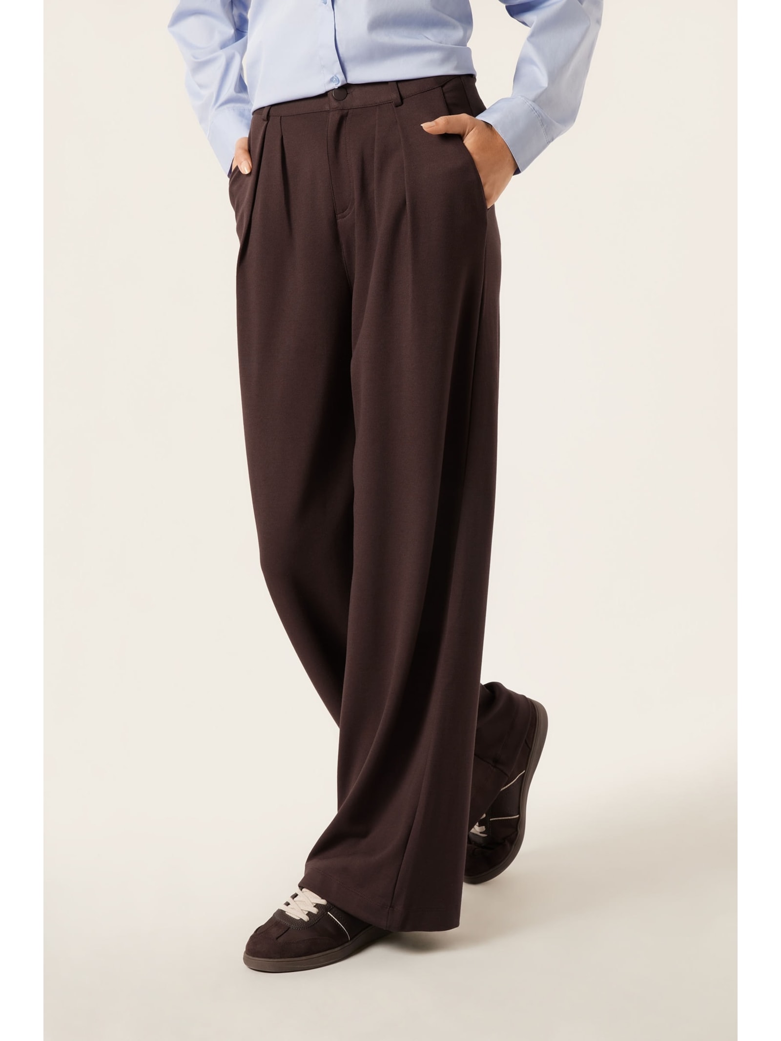 Calça Pantalona Em Viscose Com Pregas Marrom Calzedonia