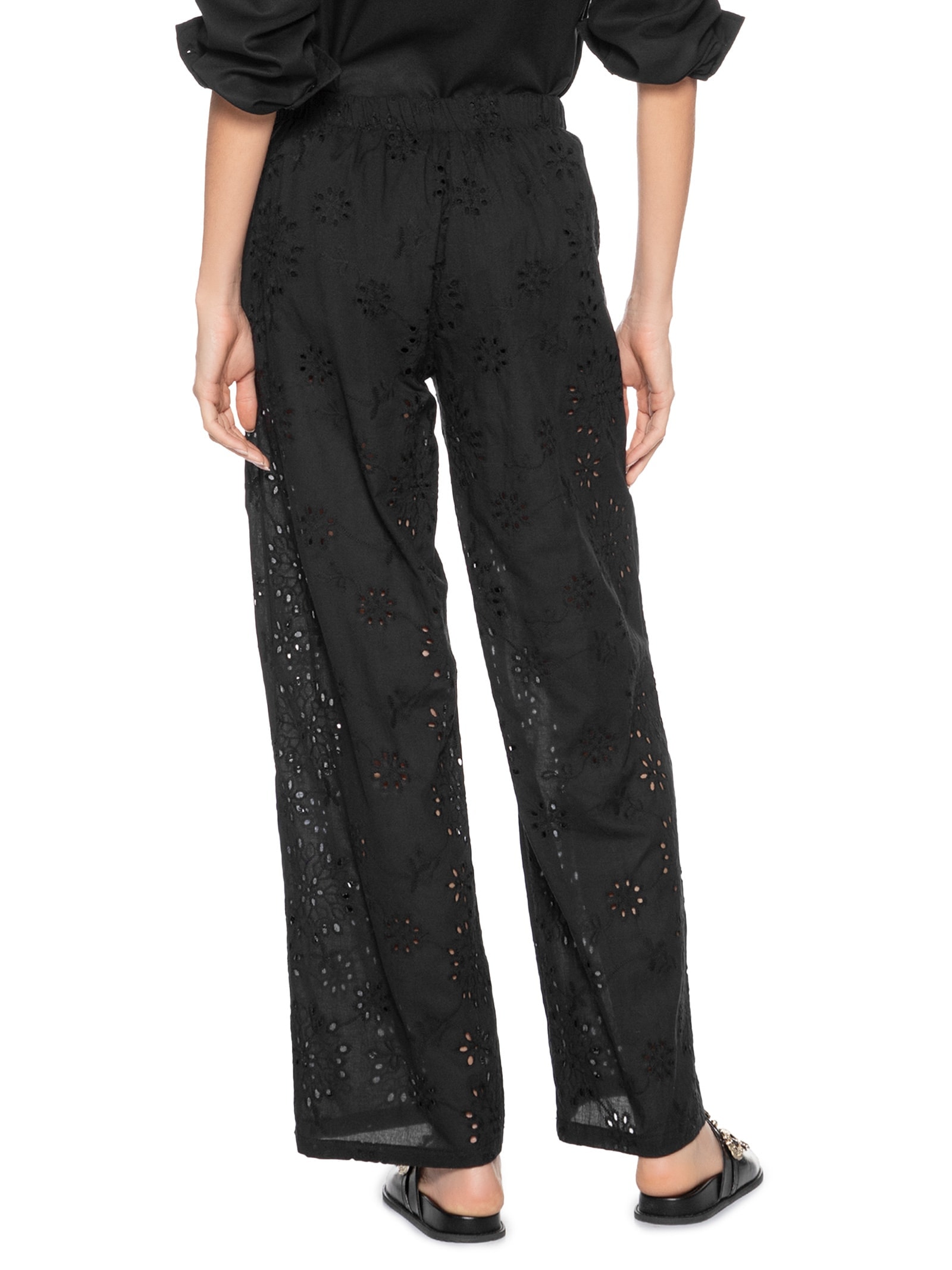 Calça Reta Feminina Em Laise Preto Market 33