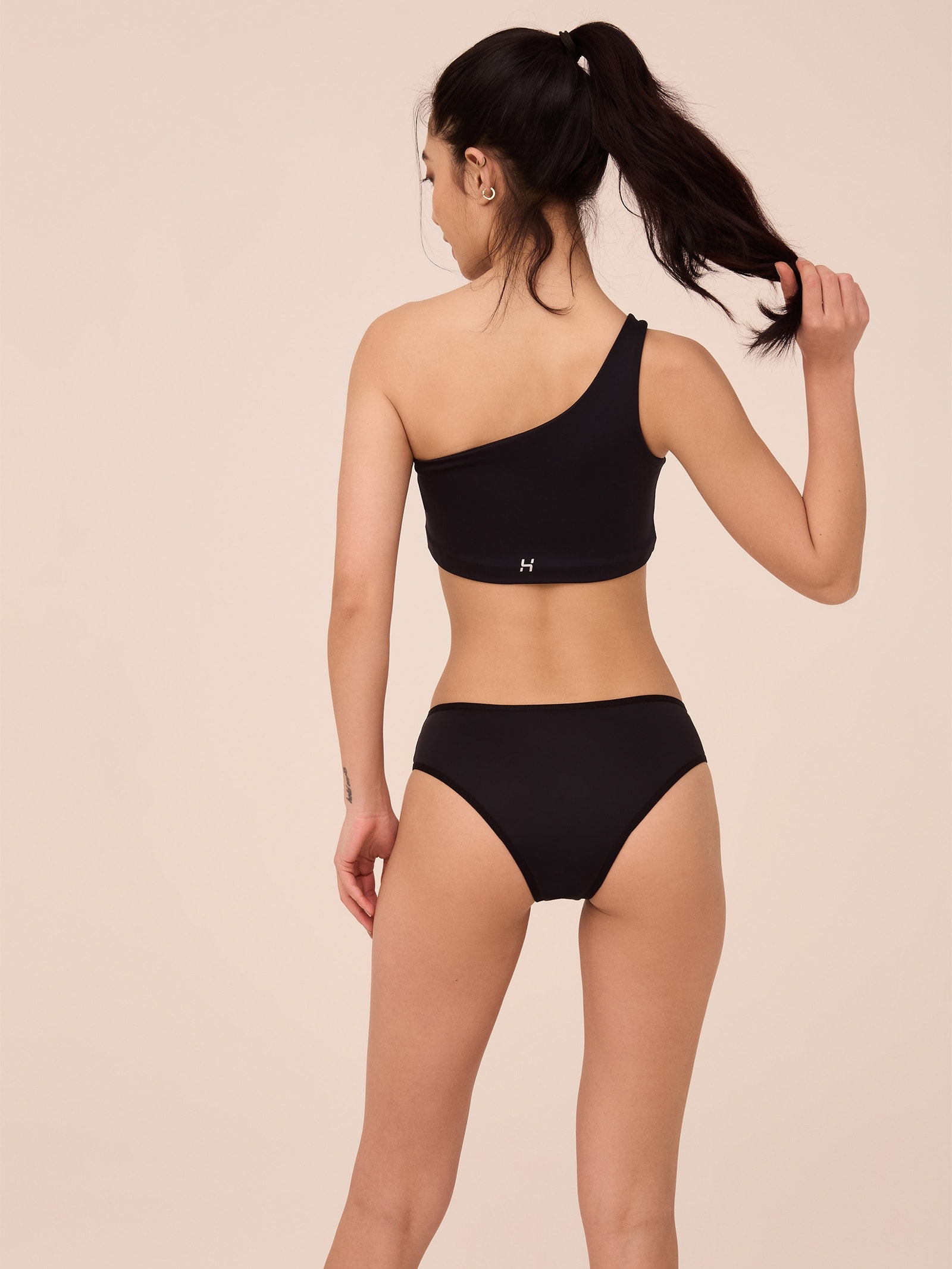 Calcinha Absorvente Trainer Fluxo Intenso Preto  Pantys