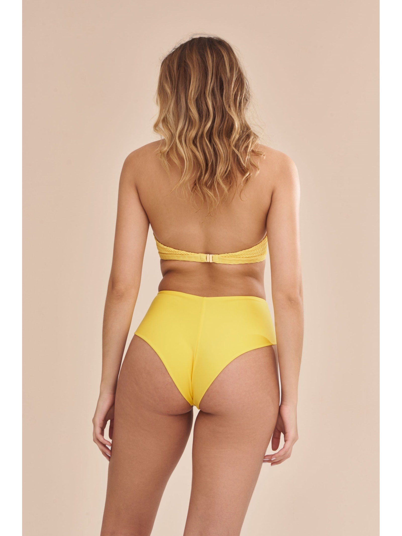 calcinha biquíni Ola Hot Pant Amarelo Sol Suntime