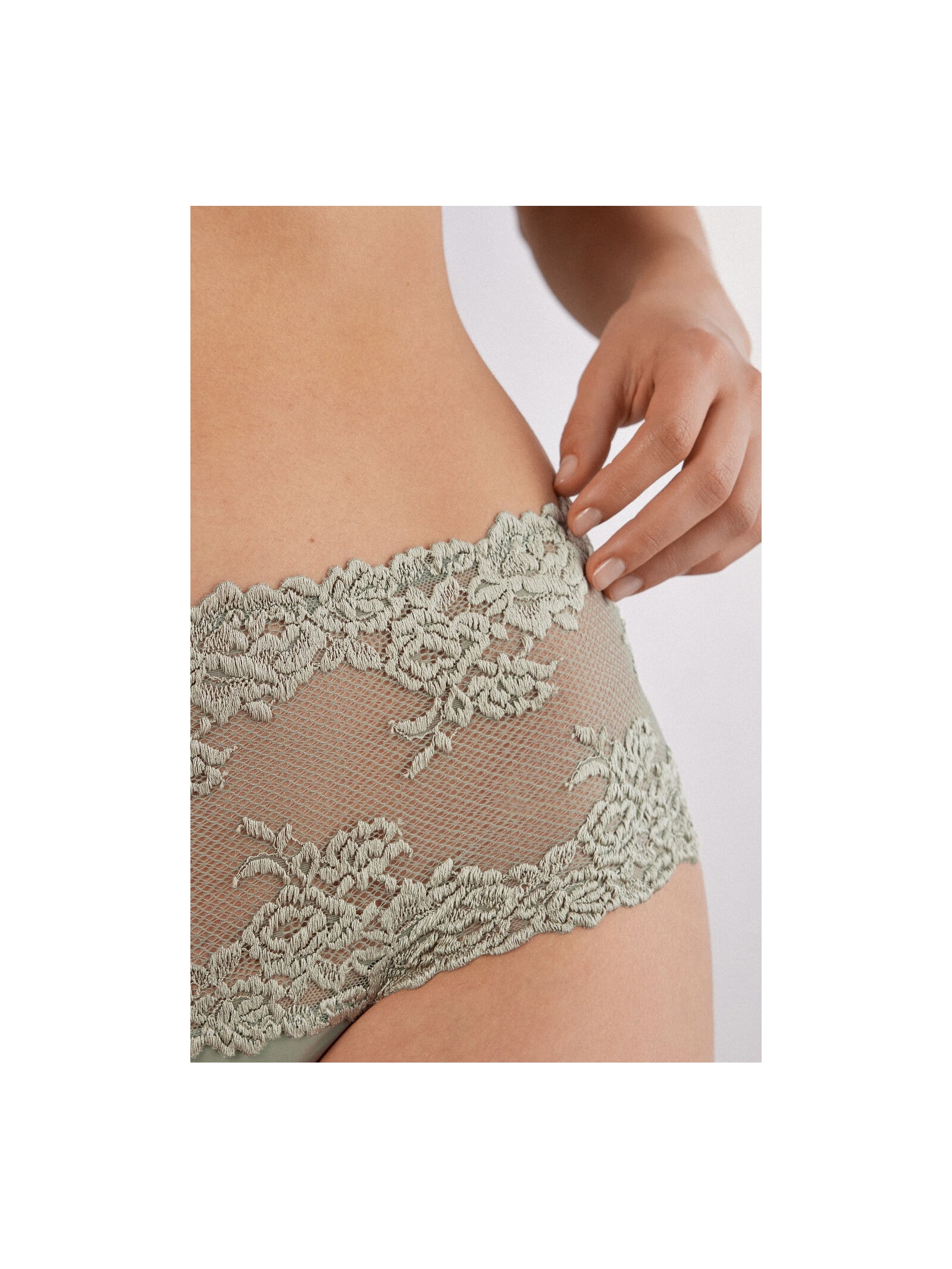 Calcinha Brasileira De Cintura Alta Pretty Flowers Verde Intimissimi