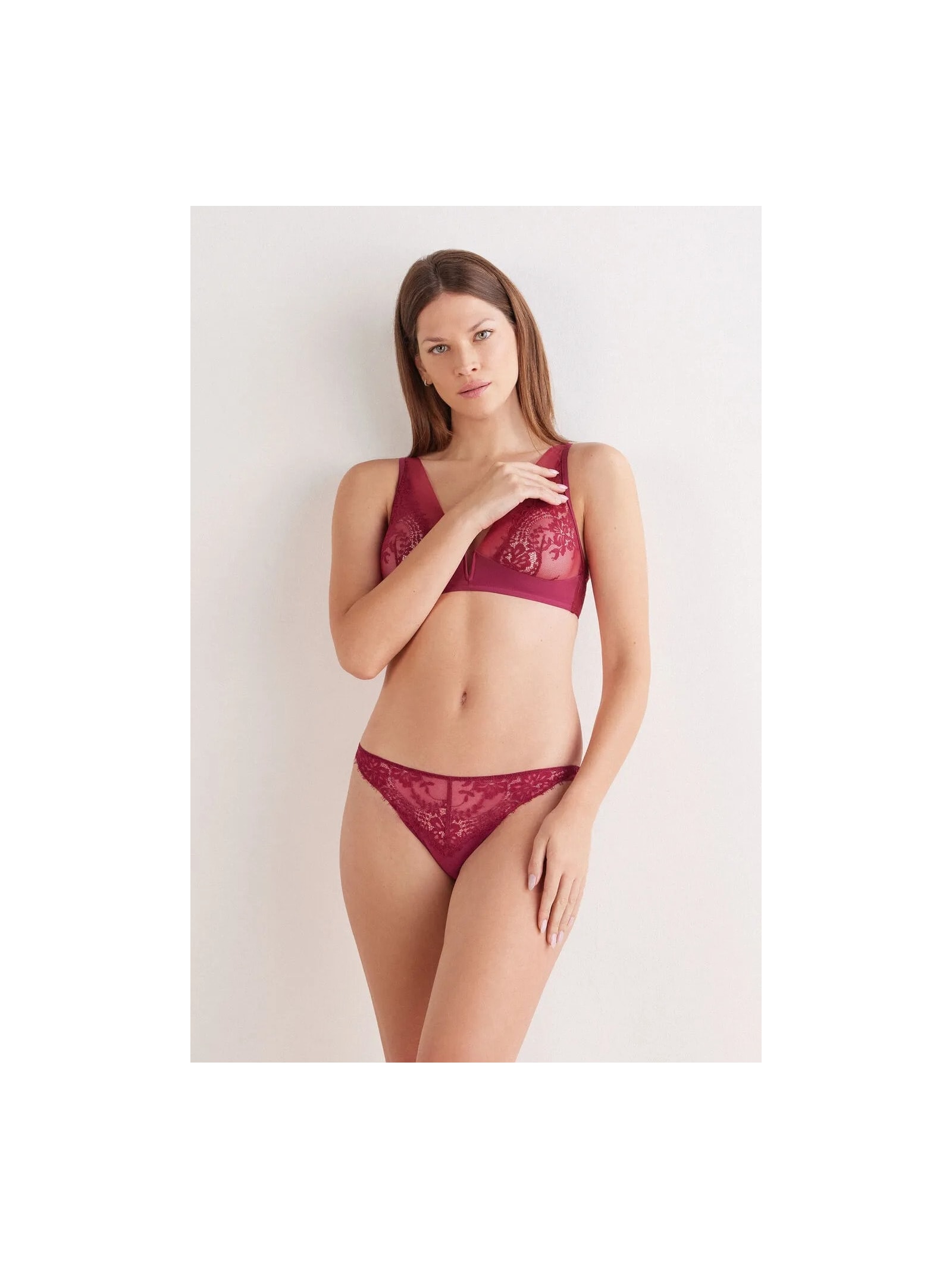 Calcinha Brasileira Sheer Glamour Bordô Intimissimi