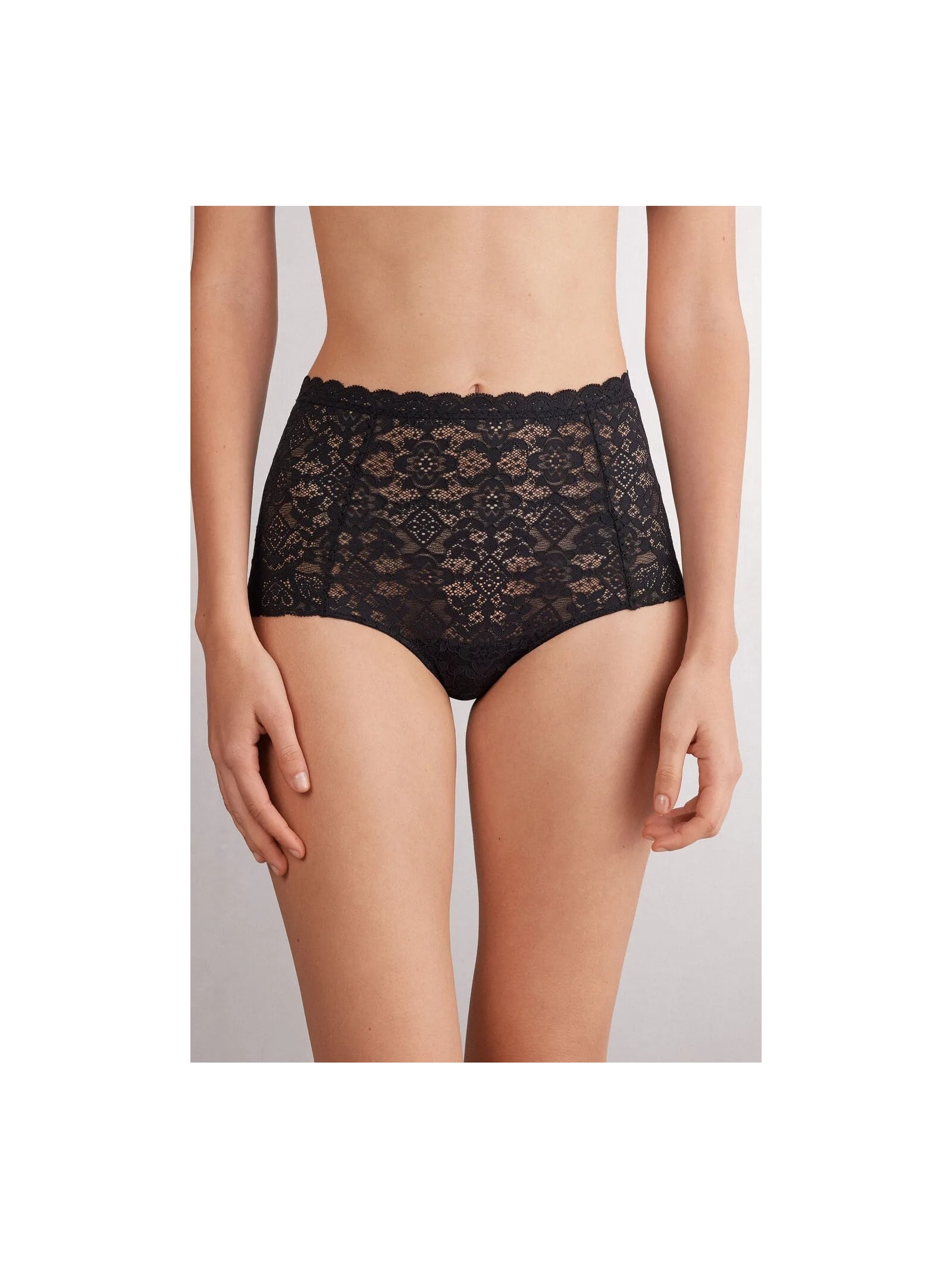Calcinha Culotte De Cintura Alta Em Renda Preto Intimissimi