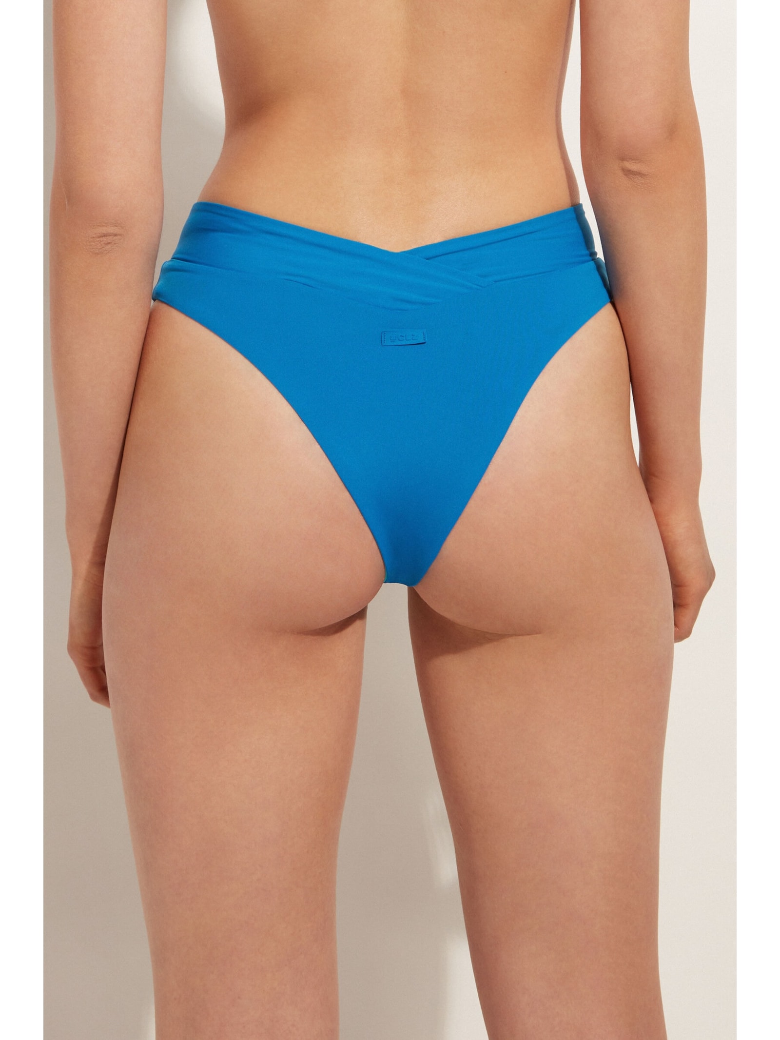 Calcinha De Biquíni Brasileira Cintura Alta Em v Indonésia Azul Calzedonia