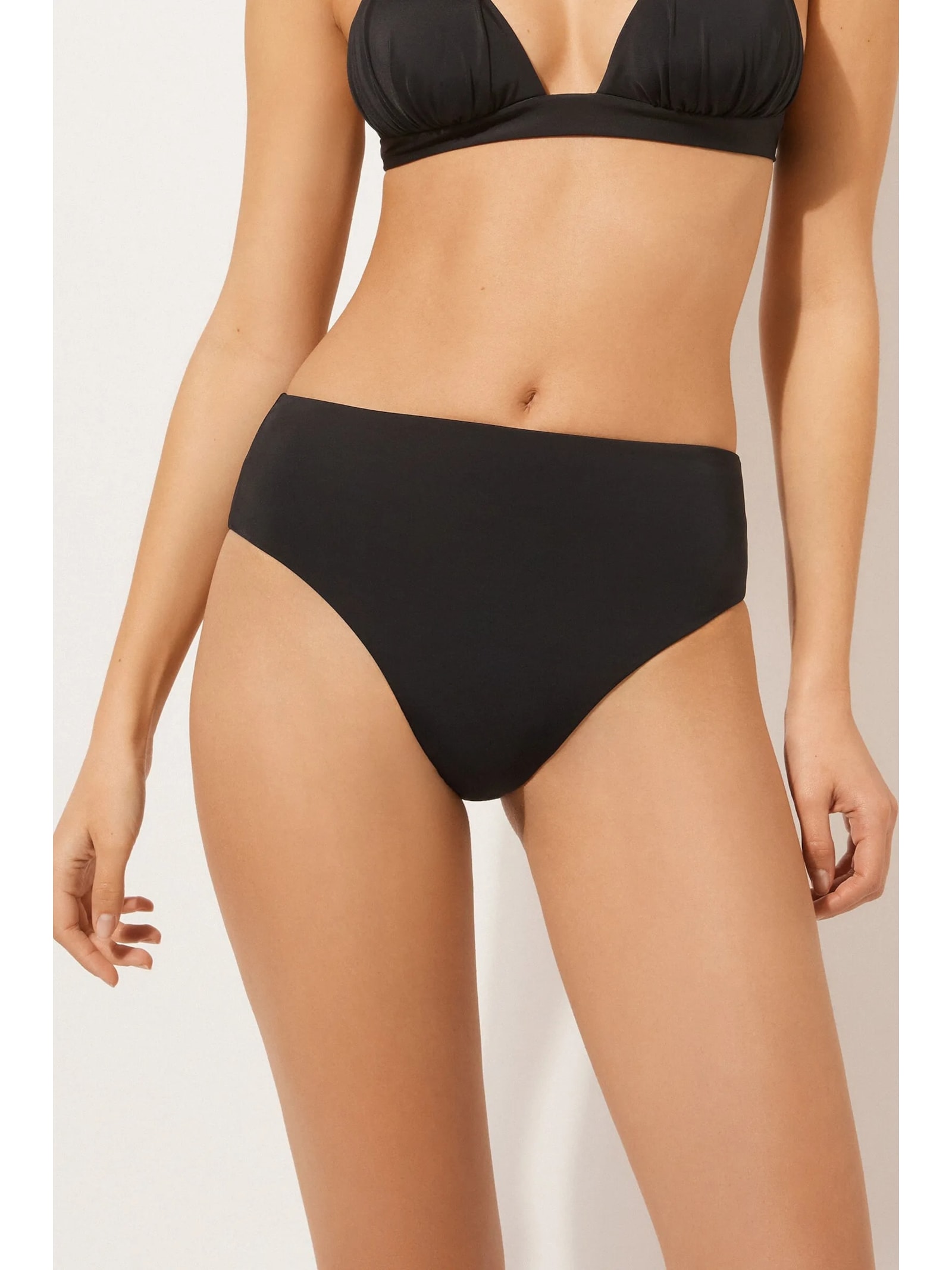 Calcinha De Biquíni Brasileira De Cintura Alta Scultura Preto Calzedonia