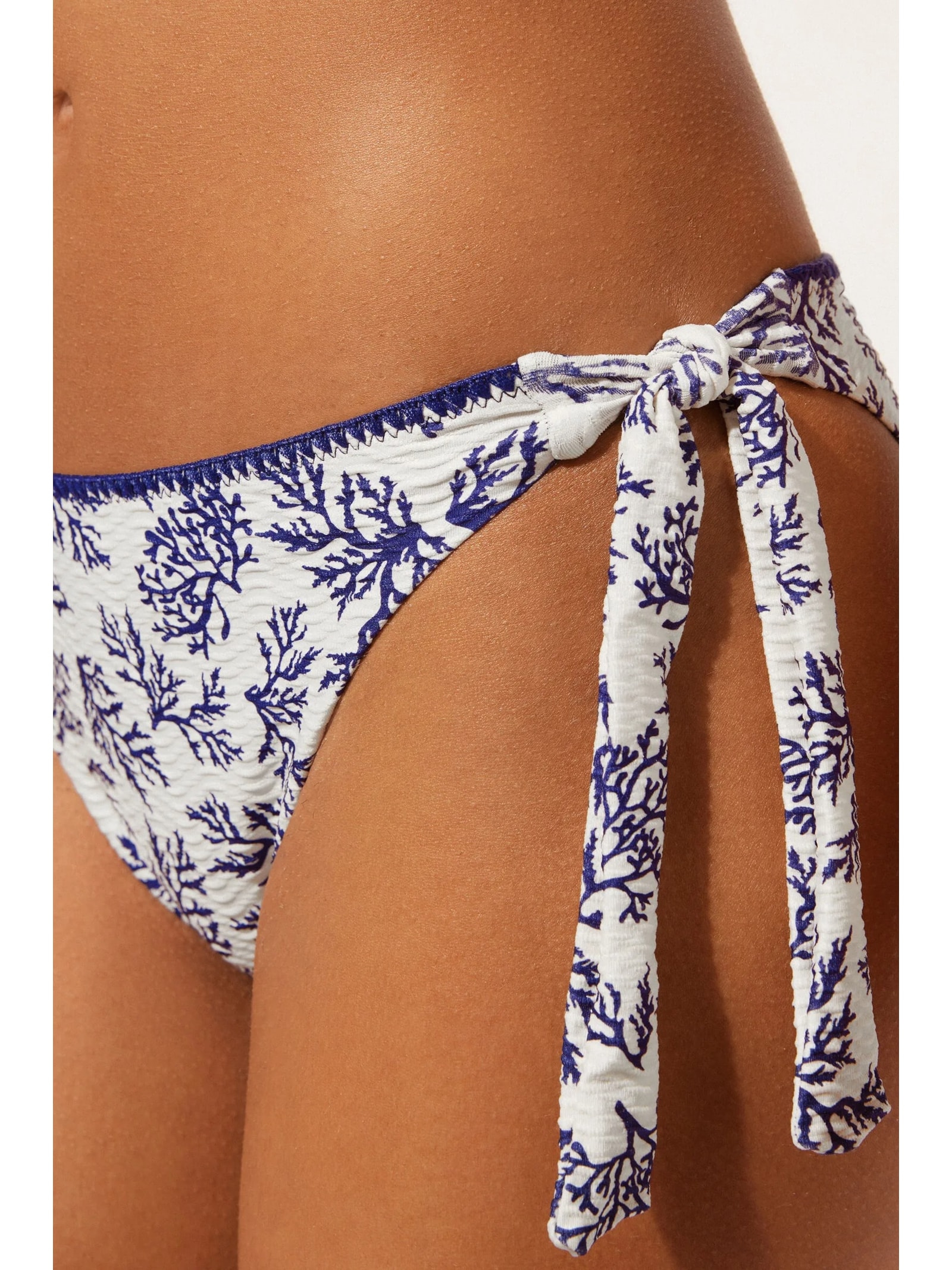 Calcinha De Biquíni Com Amarração Blue Corals Azul Calzedonia