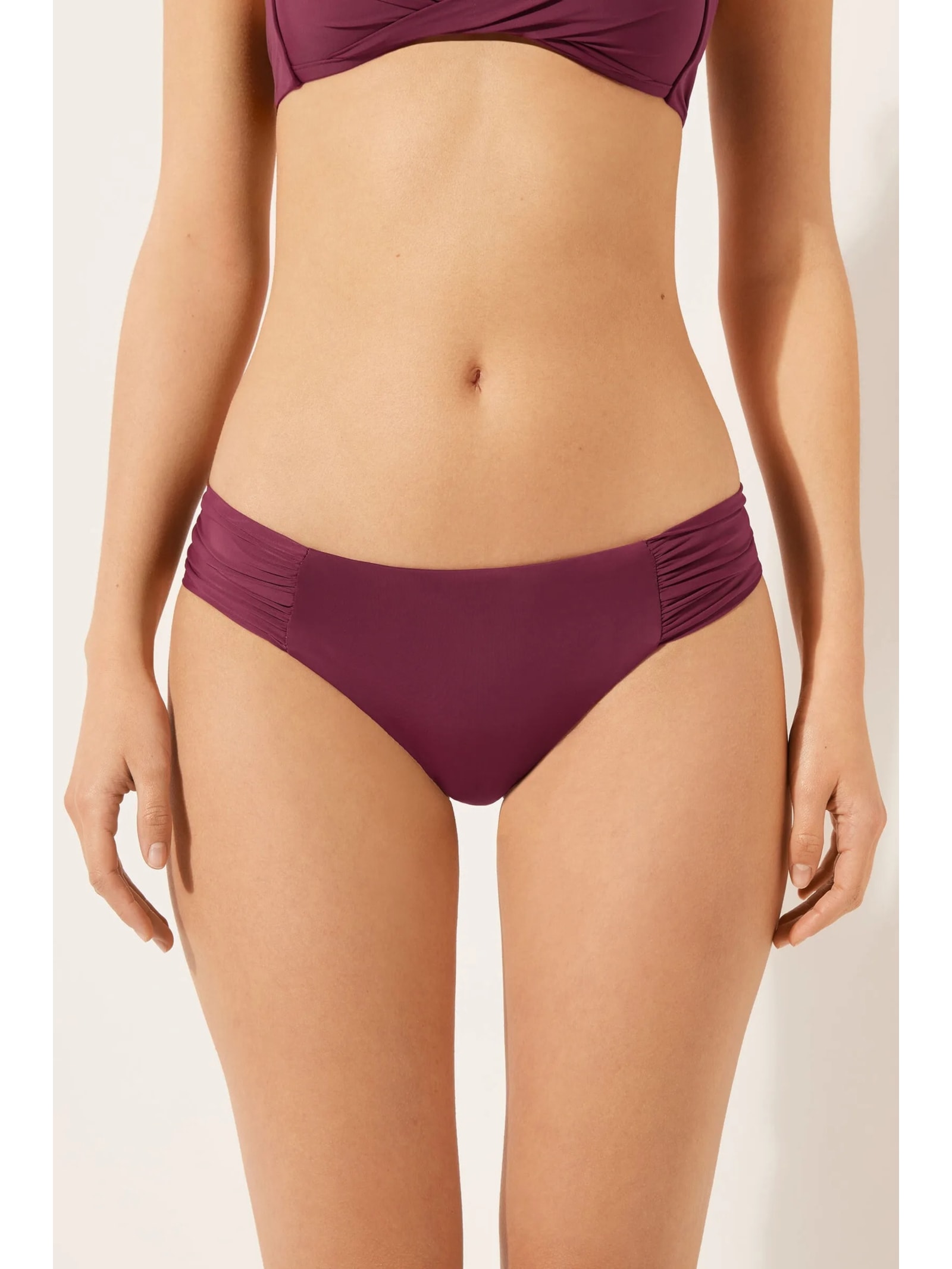 Calcinha De Biquíni Com Drapeado Indonésia Bordô Calzedonia