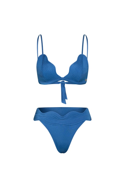 calcinha midi em matelassê orla azul