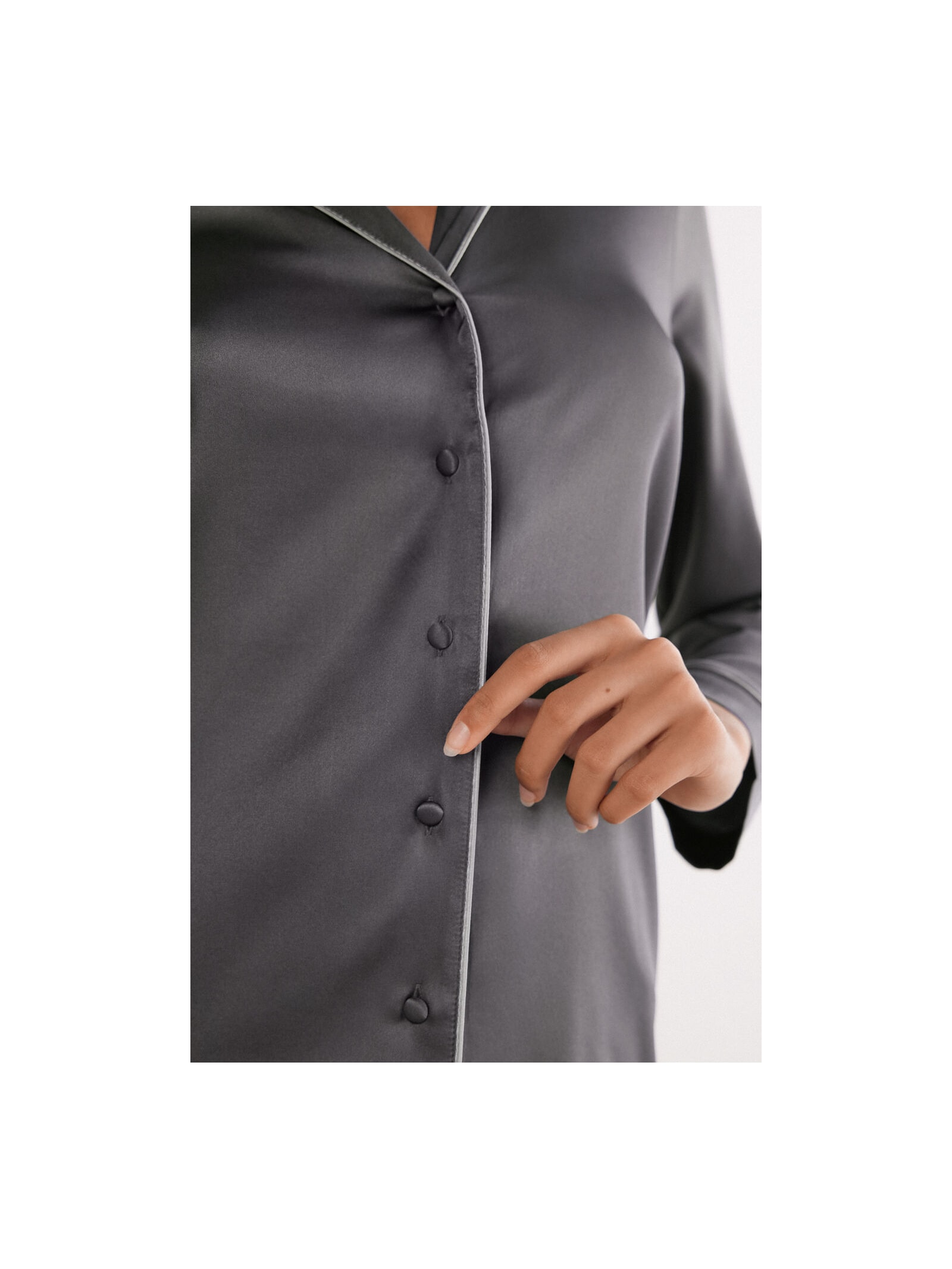 Camisa De Seda Cinza Intimissimi