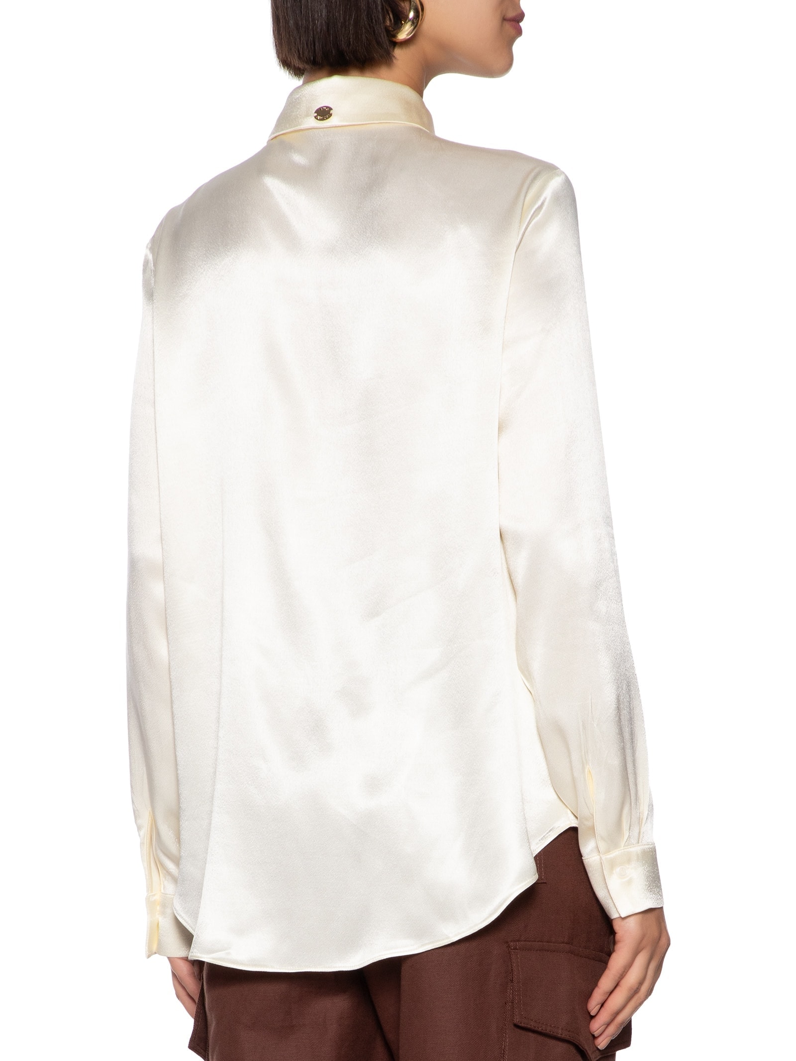 Camisa Feminina Acetinada Manga Longa Off White Lança Perfume