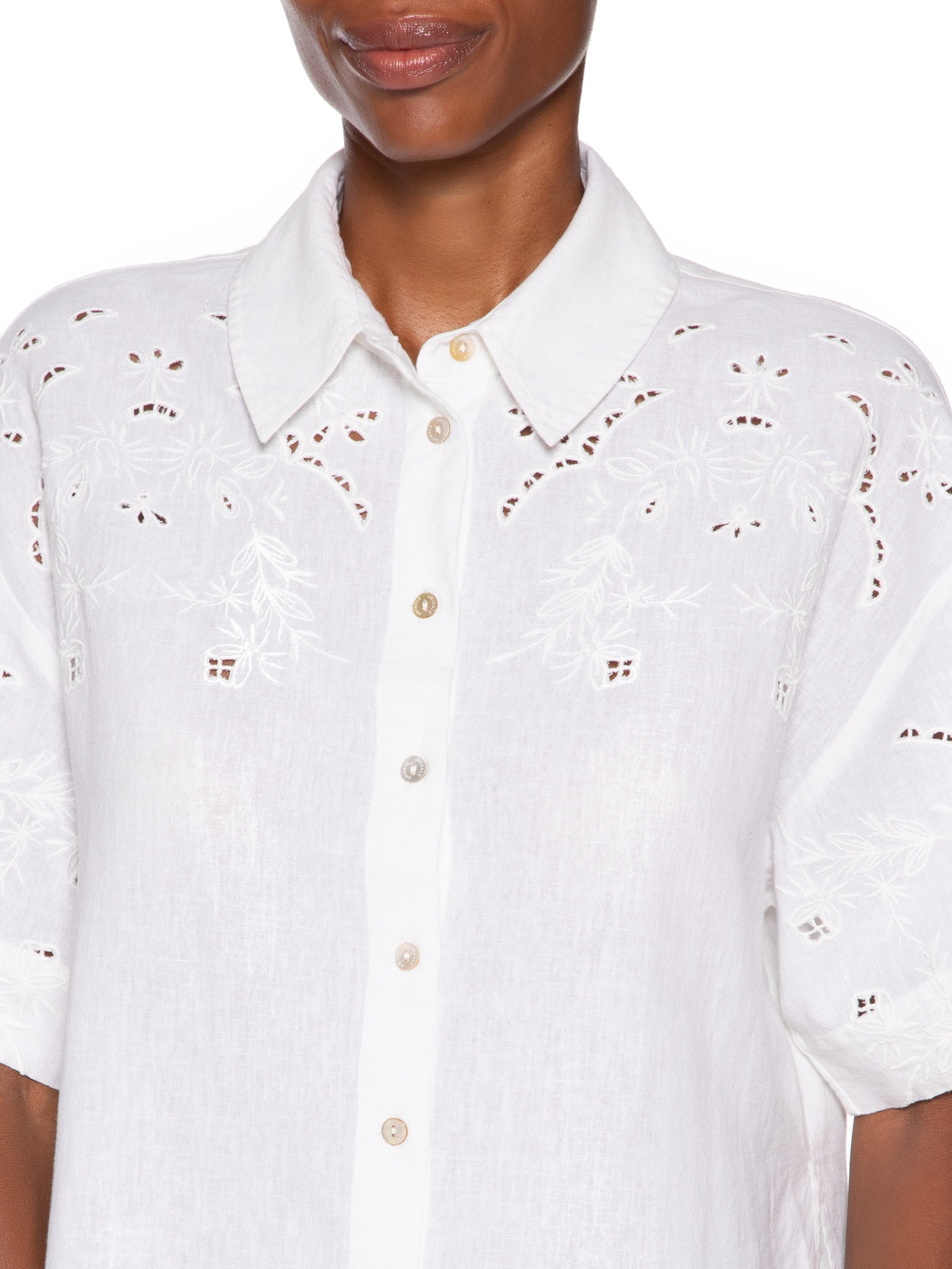 Camisa Feminina Com Linho Manga Curta Bordada Branco Animale