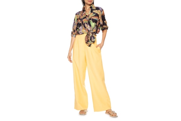 Camisa Feminina Folhagem Cool - Preto 