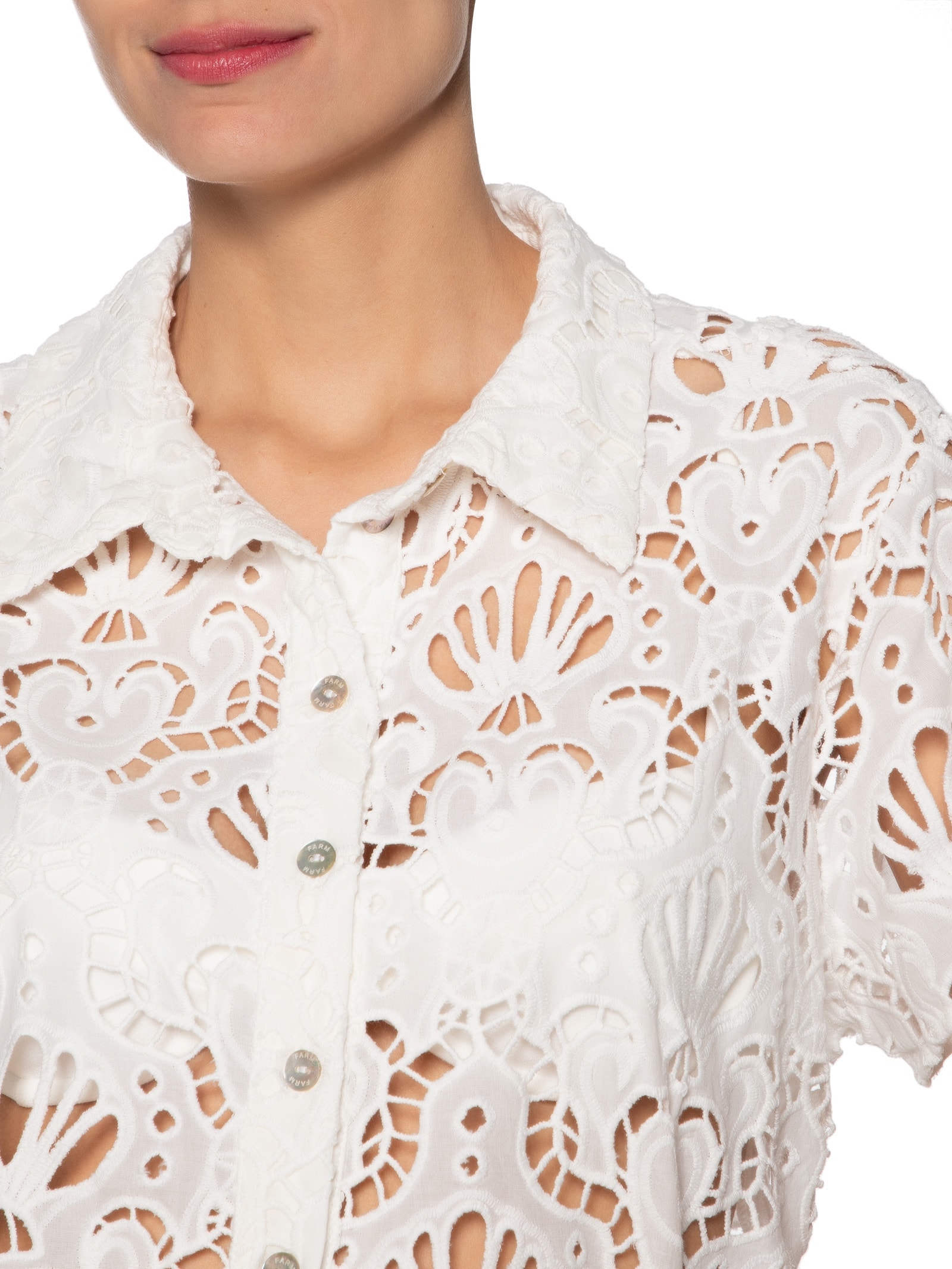 Camisa Feminina Laise Concha Branco Farm Praia