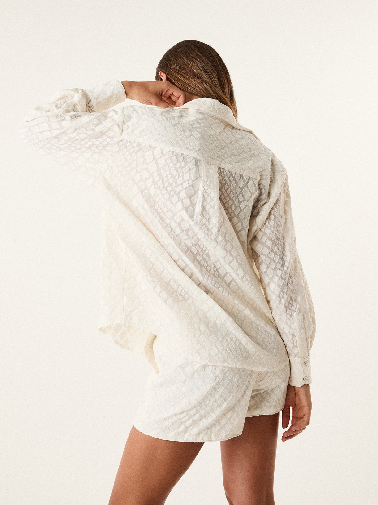 Camisa Feminina Lysa – Off White Vix
