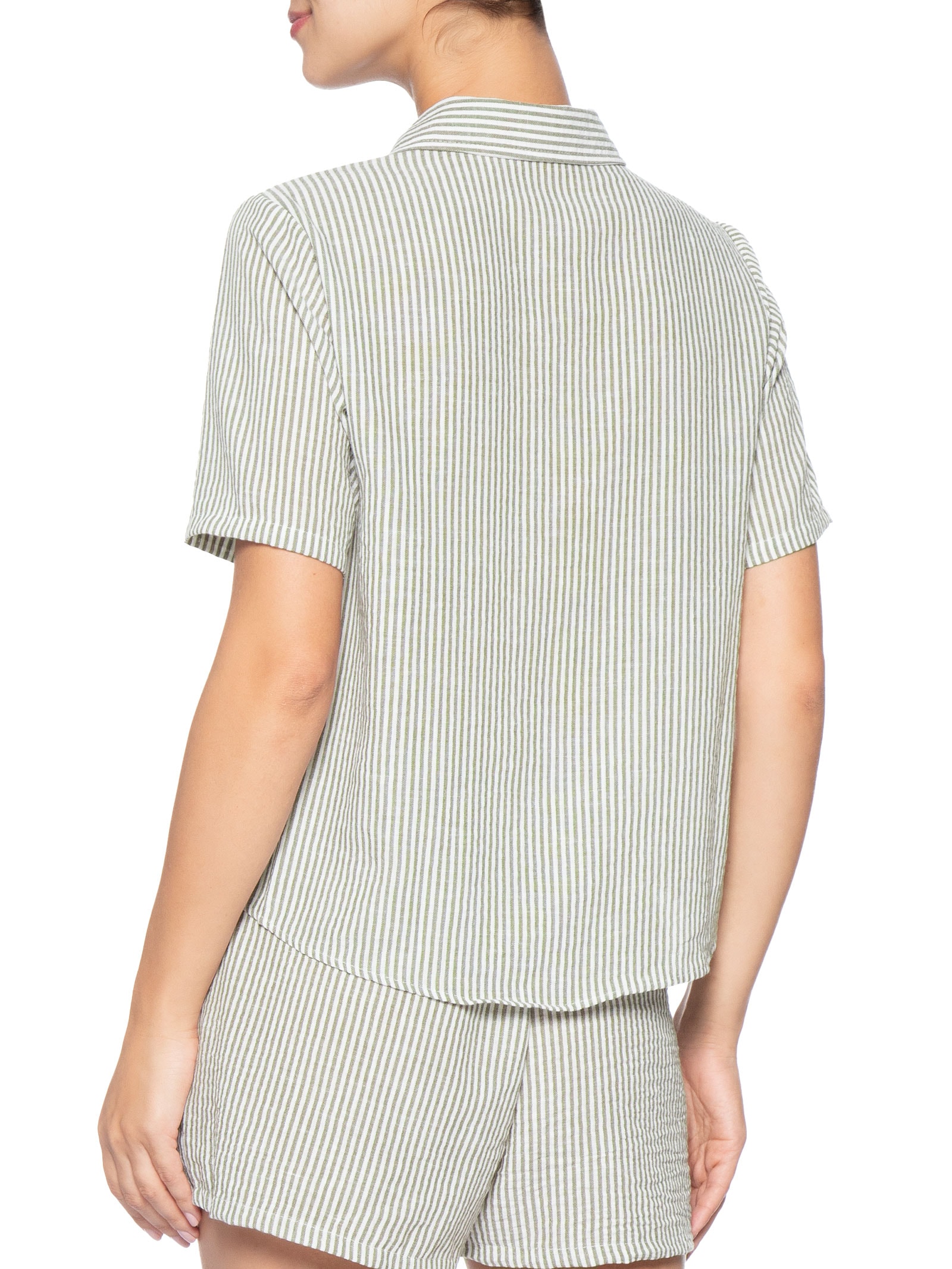Camisa Feminina Manga Curta Listras Verde Basiq