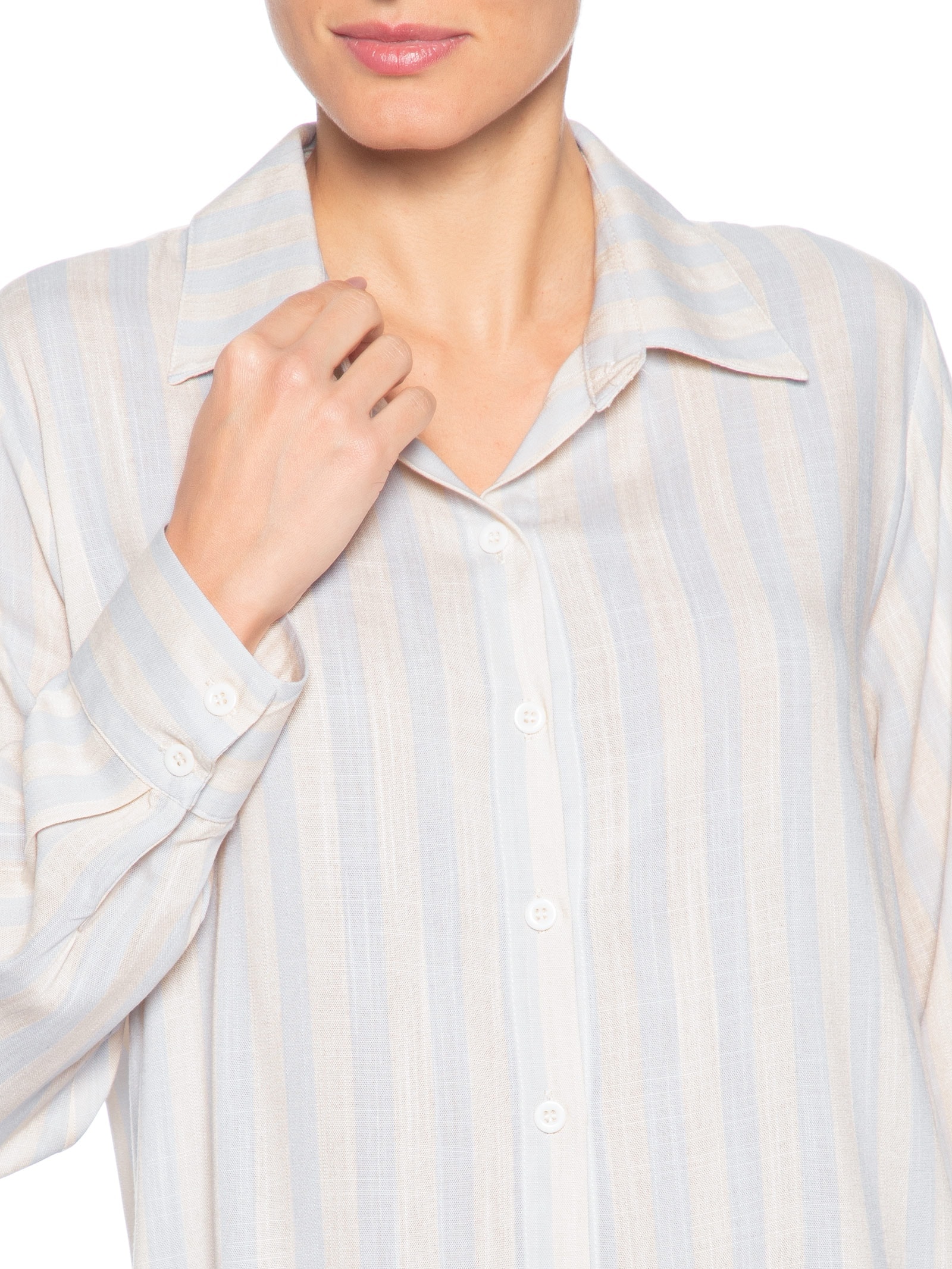Camisa Feminina Manga Longa Listrada Azul Basiq