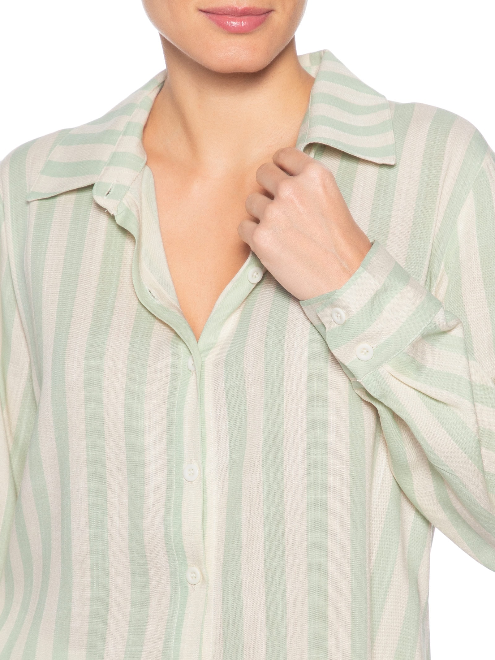 Camisa Feminina Manga Longa Listrada Verde Basiq