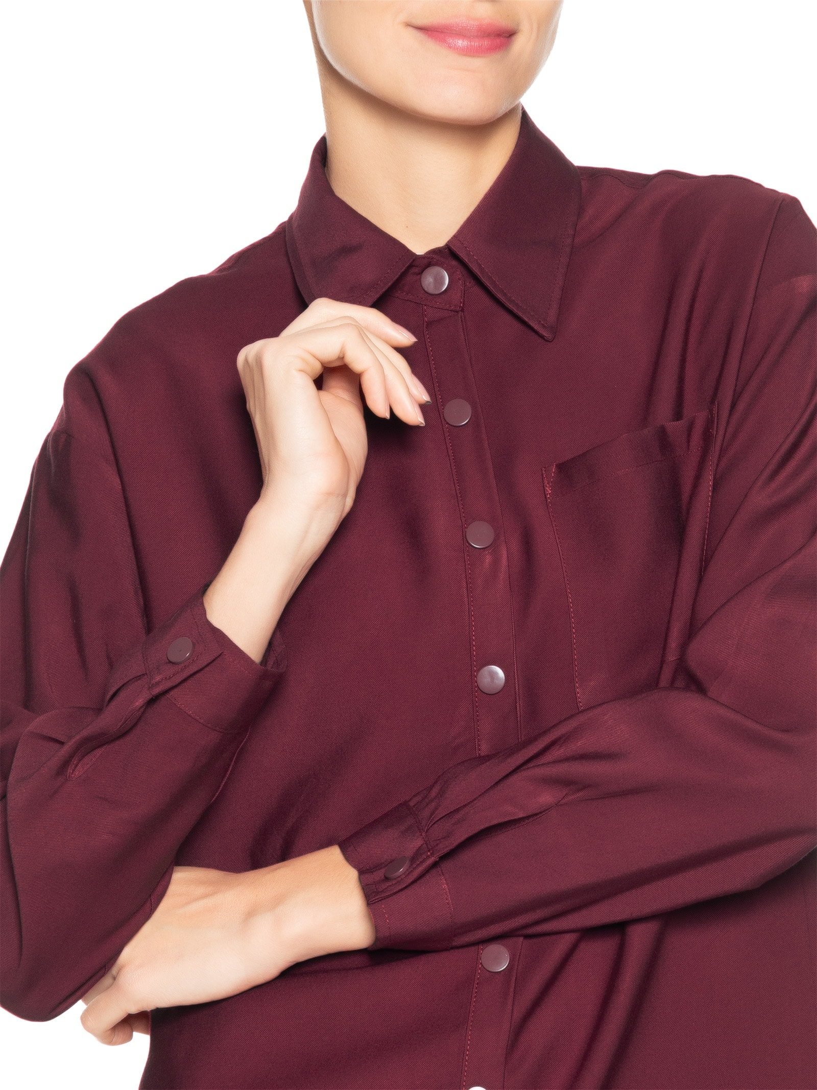 Camisa Feminina Oversized Botões De Pressão Vinho Basiq