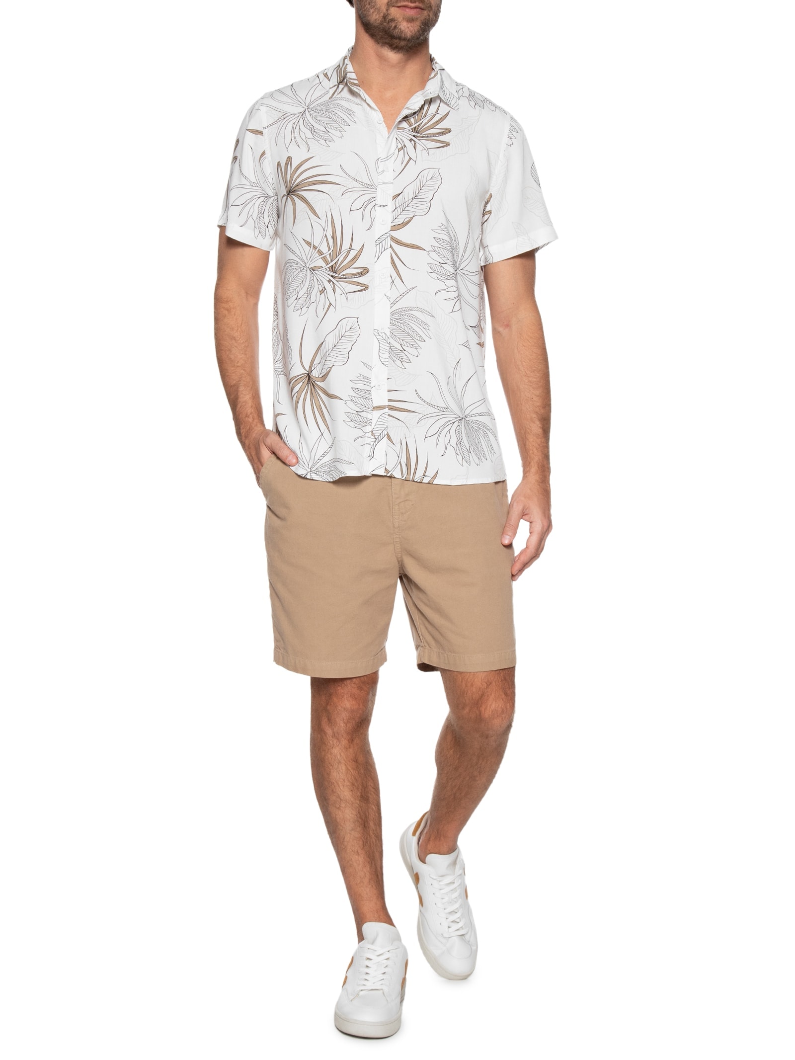 Camisa Masculina Estampa Folhagem Manga Curta Branco Basiq Men