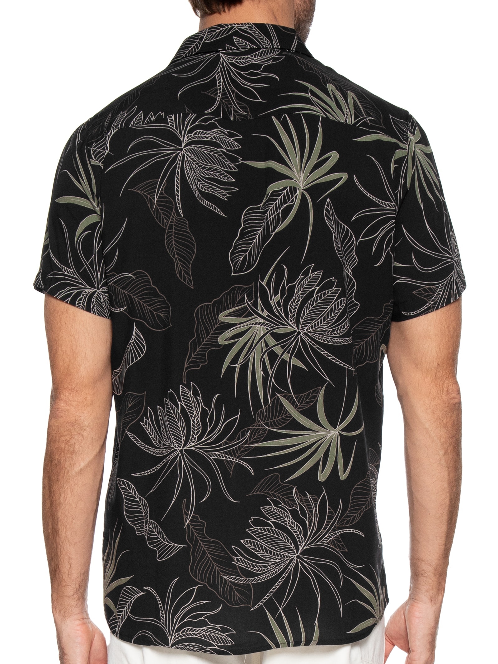 Camisa Masculina Estampa Folhagem Manga Curta Preto Basiq Men