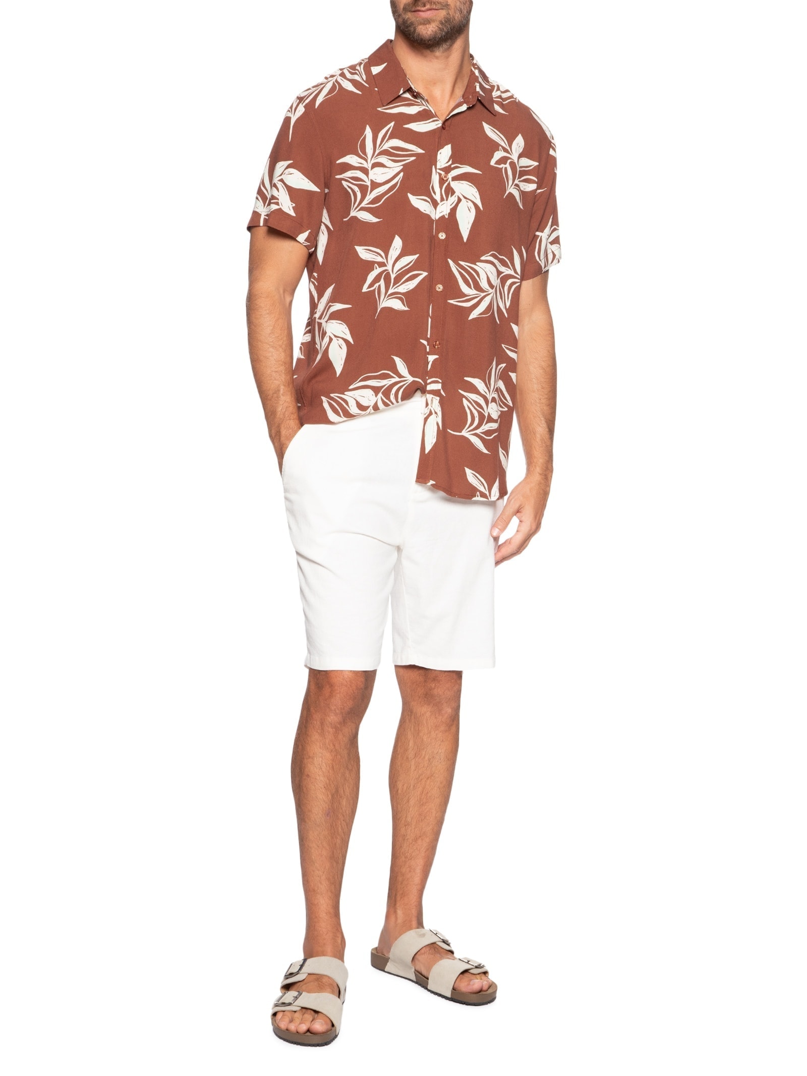 Camisa Masculina Manga Curta Estampa Folhagem Marrom Basiq Men