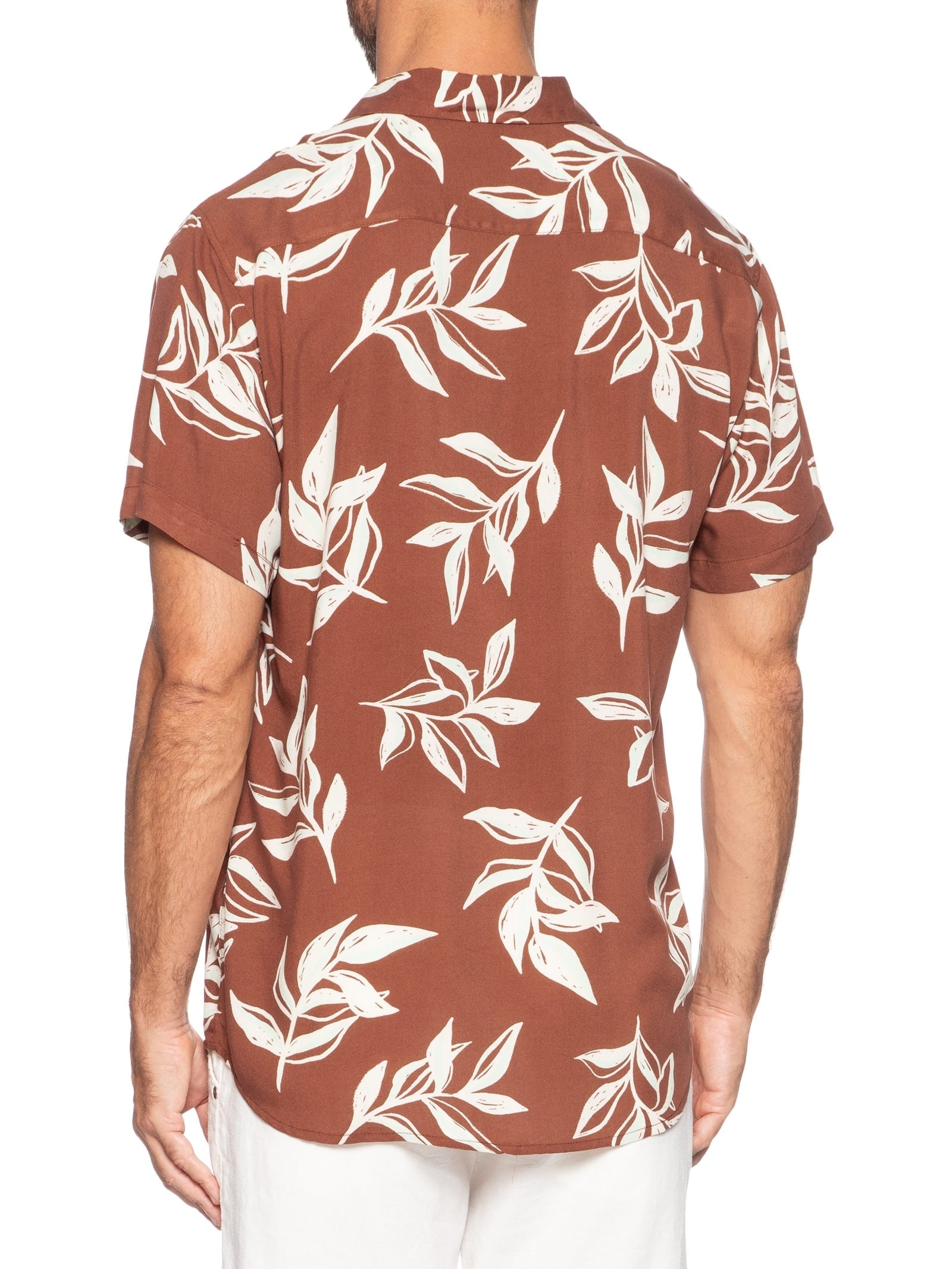 Camisa Masculina Manga Curta Estampa Folhagem Marrom Basiq Men