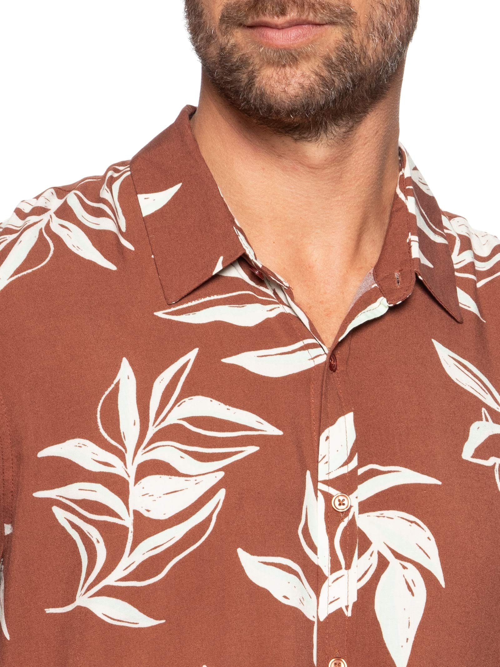 Camisa Masculina Manga Curta Estampa Folhagem Marrom Basiq Men