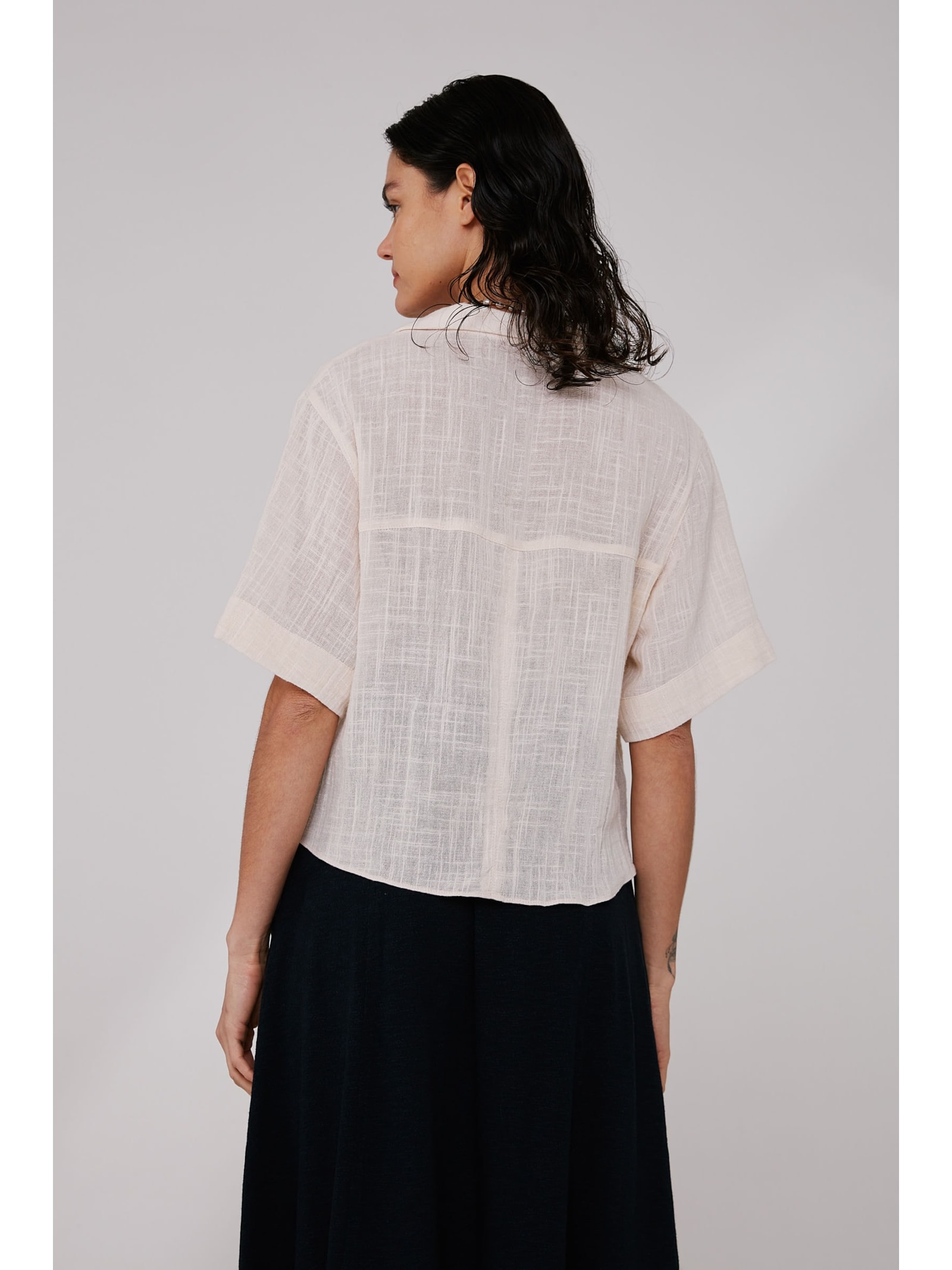 Camisa Nó Areia Algodão Sara Yogini