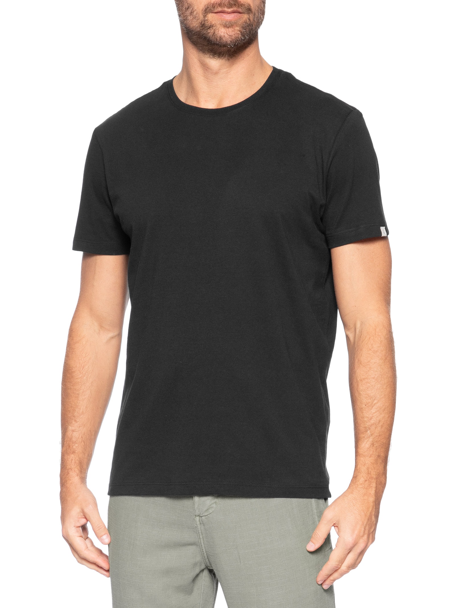 Camiseta Básica Masculina Em Algodão Preto Pineapple