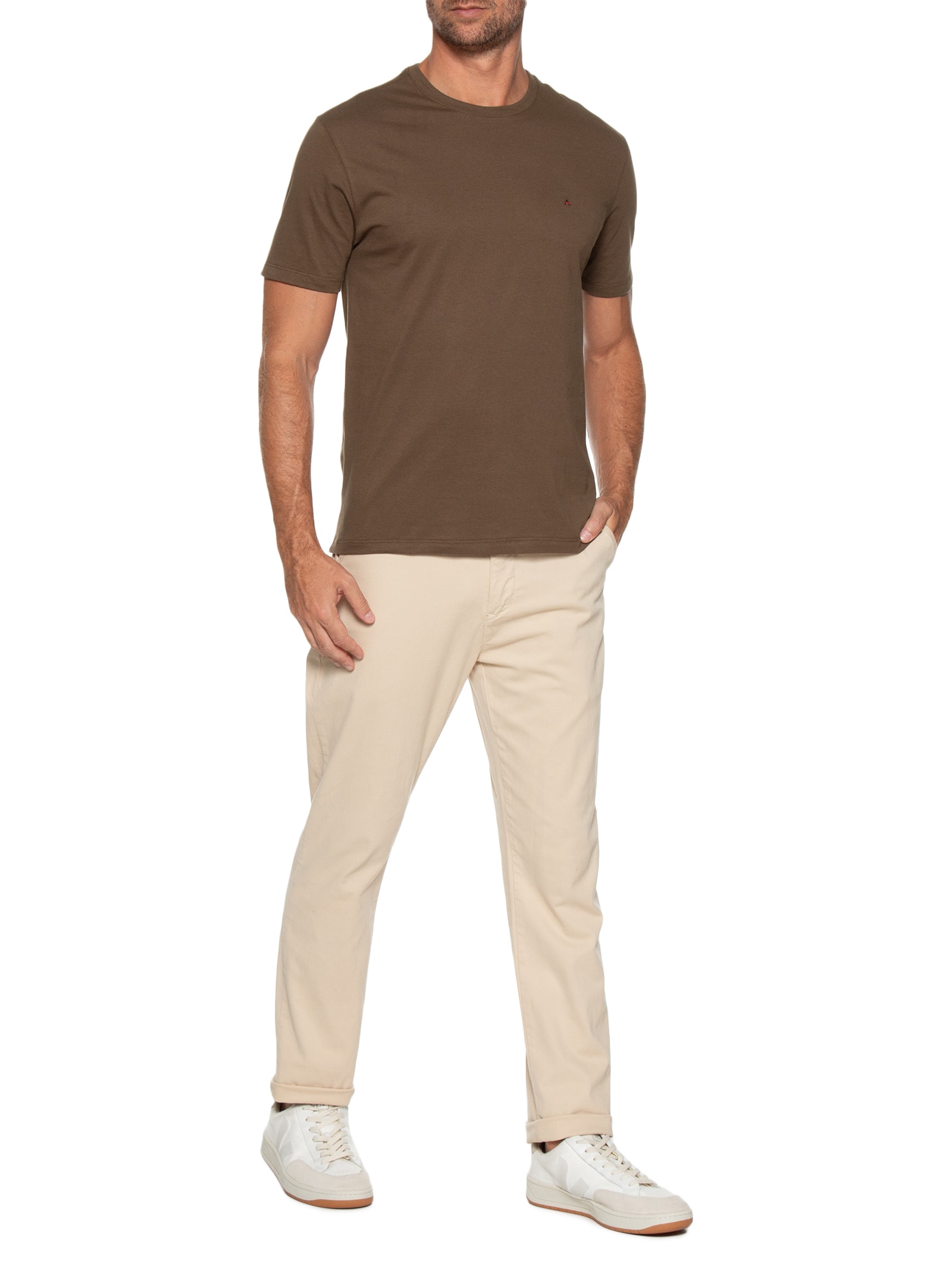 Camiseta Básica Masculina em Algodão – Marrom Aramis