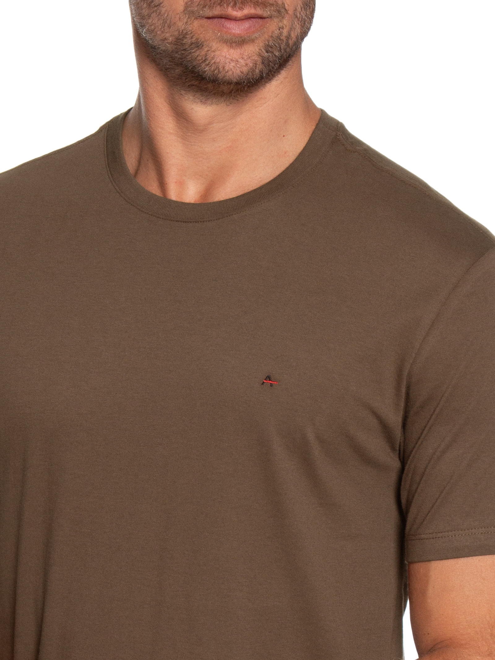 Camiseta Básica Masculina em Algodão – Marrom Aramis
