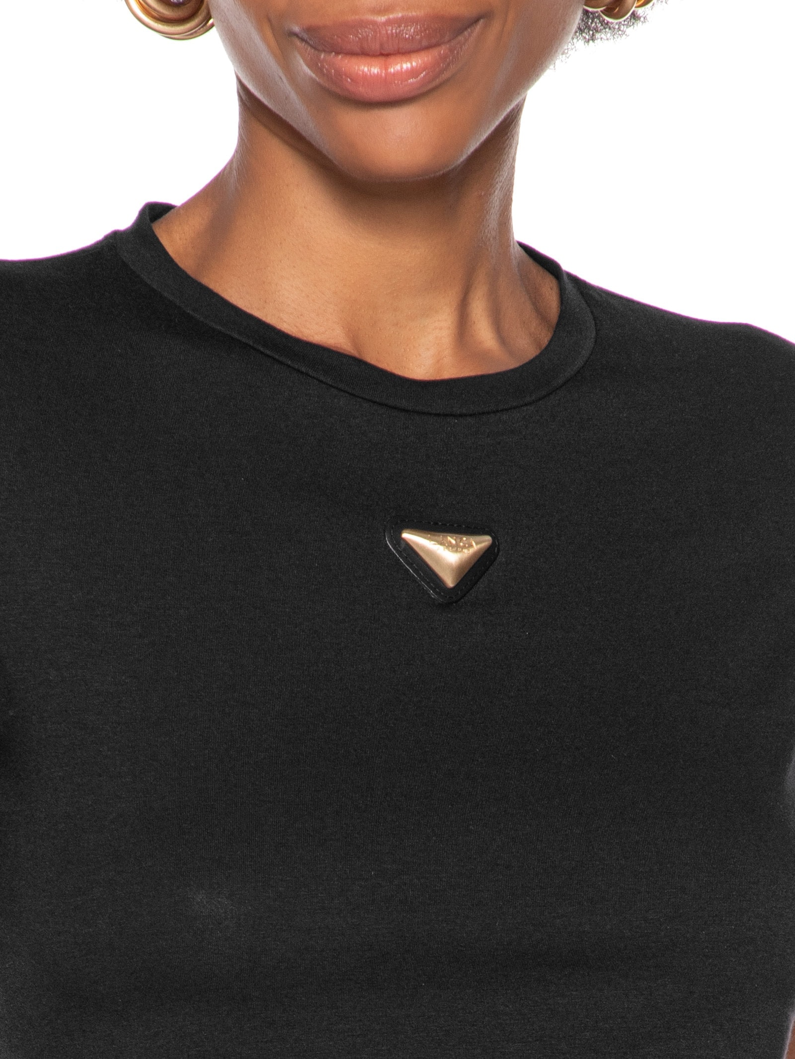 Camiseta Feminina Baby Look Com Placa Preto Lança Perfume