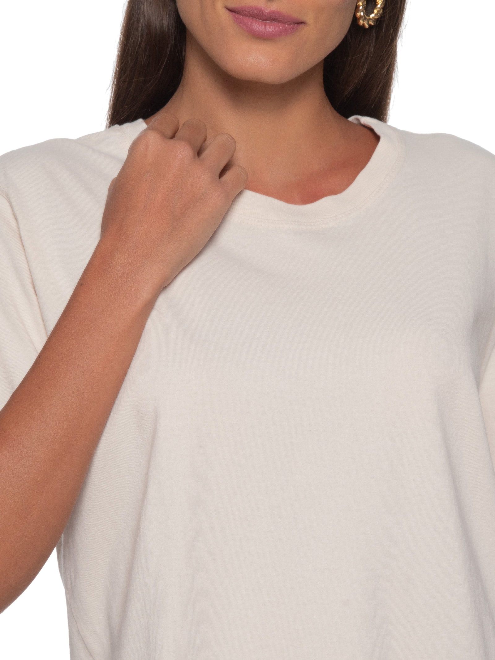 Camiseta Feminina Básica Decote Redondo Bege Shoulder