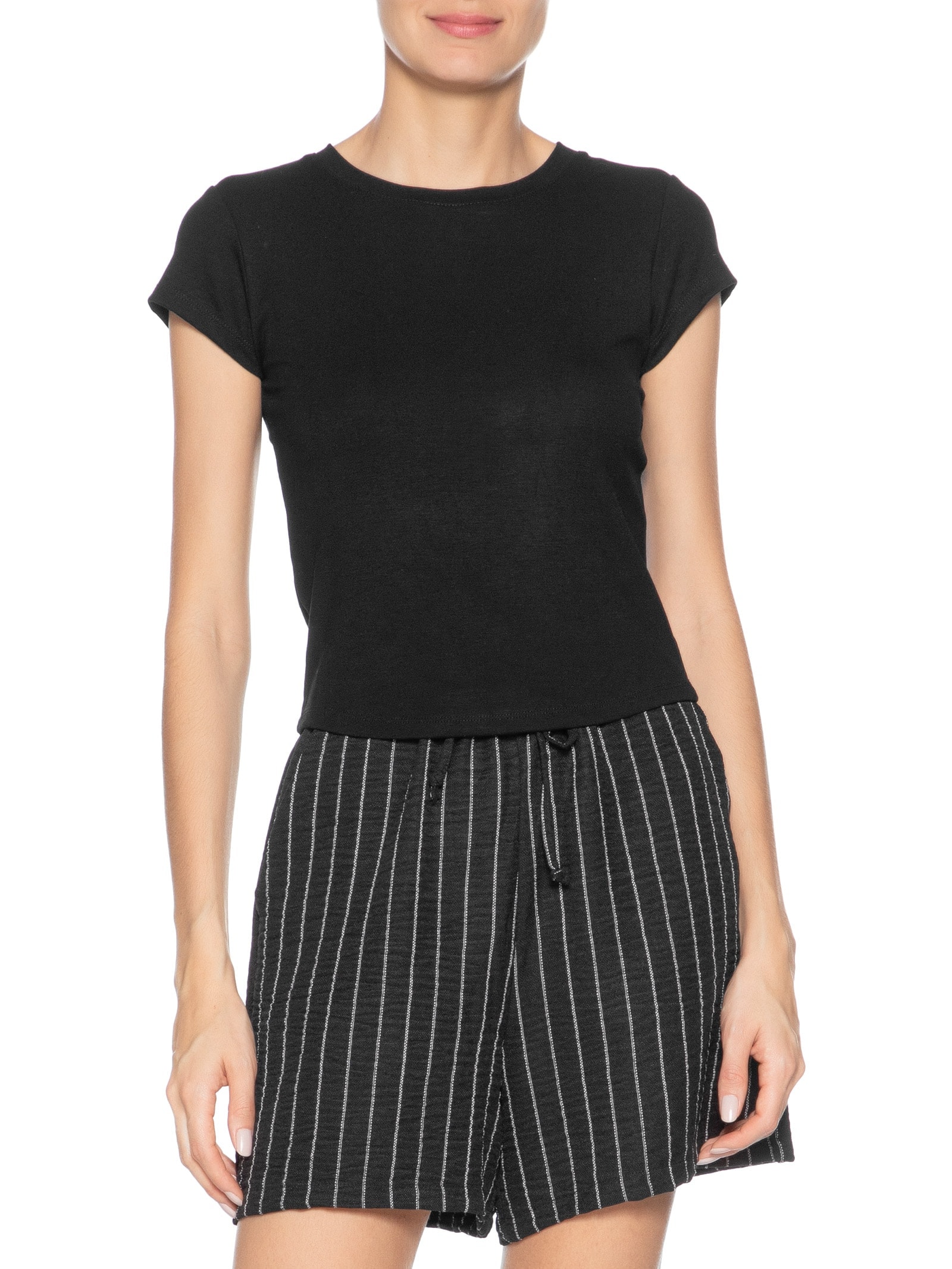 Camiseta Feminina Básica Justa Preto Basiq