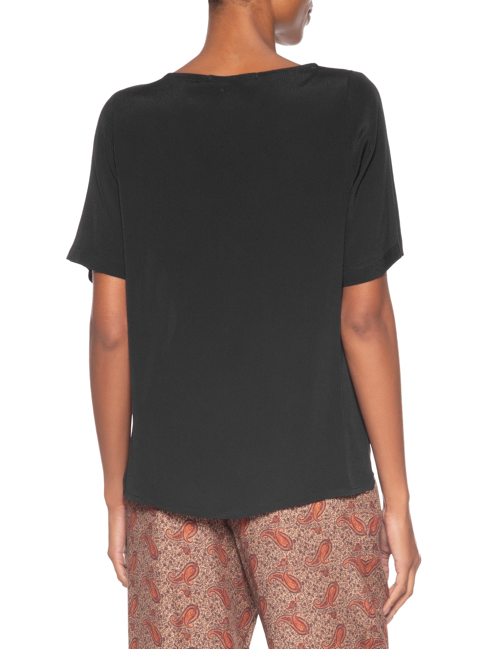 Camiseta Feminina Básica Preto Maria Filó