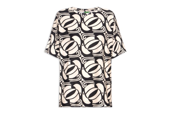 Camiseta Feminina Básica Tuca Xadrez - Preto