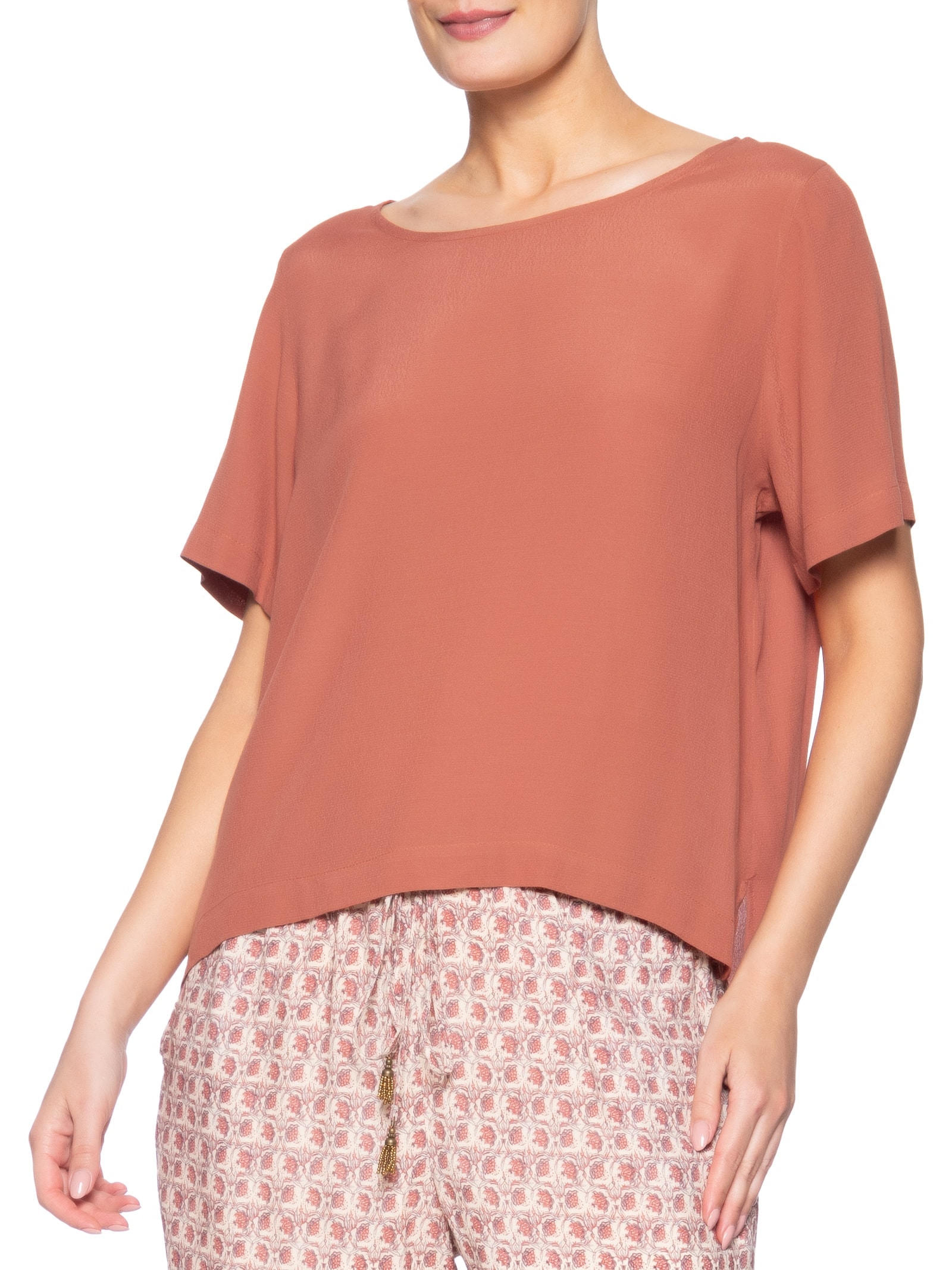 Camiseta Feminina Básica Vermelho Maria Filó