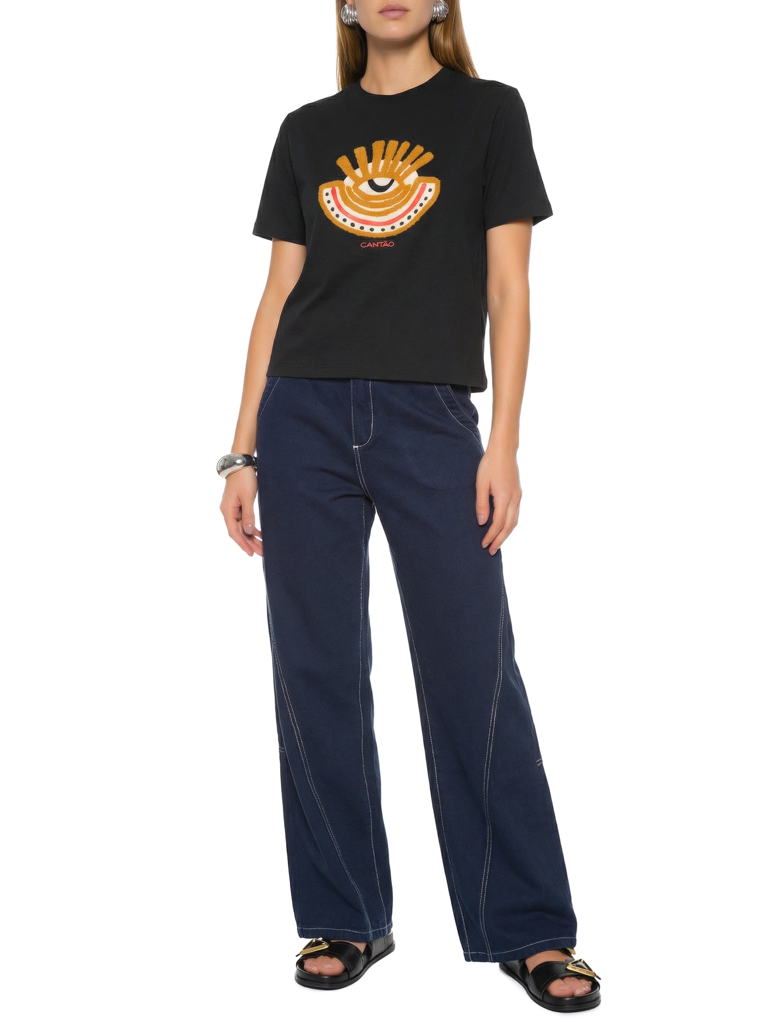 Camiseta Feminina Box Bordada Ancestral Preto Cantão