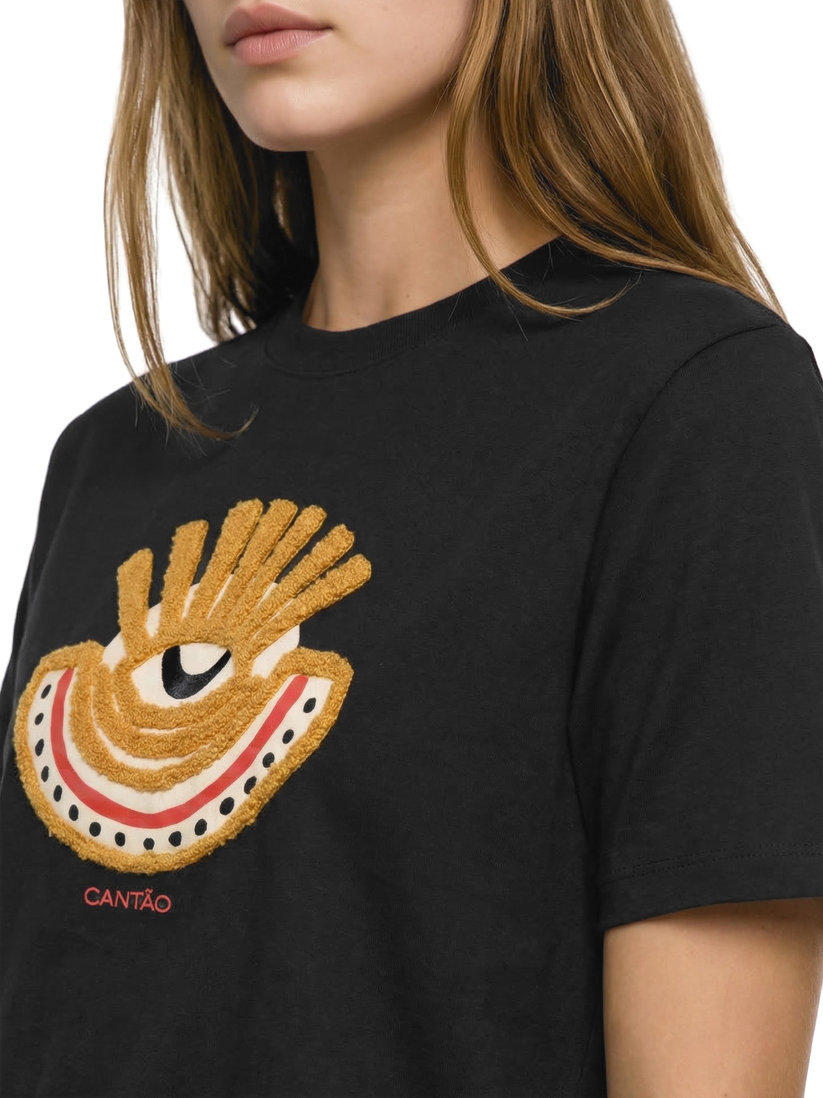 Camiseta Feminina Box Bordada Ancestral Preto Cantão