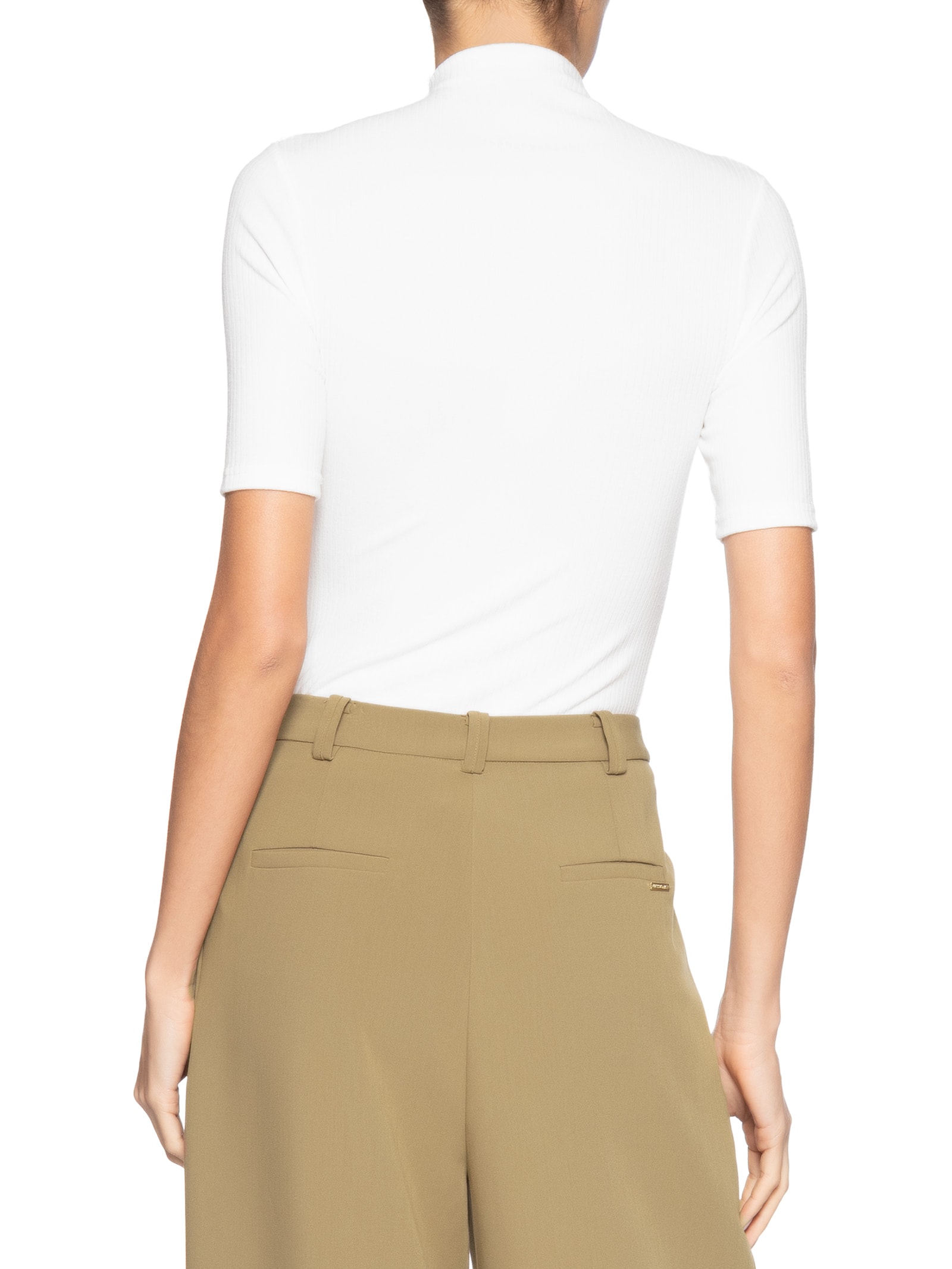 Camiseta Feminina Canelada Gola Alta Branco Basiq