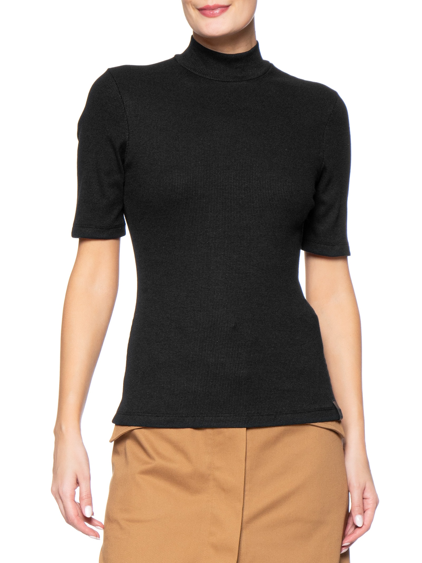 Camiseta Feminina Canelada Preto Forum