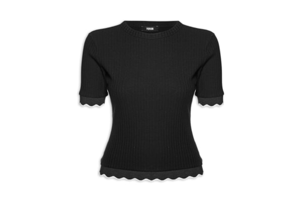 Camiseta Feminina Canelada - Preto
