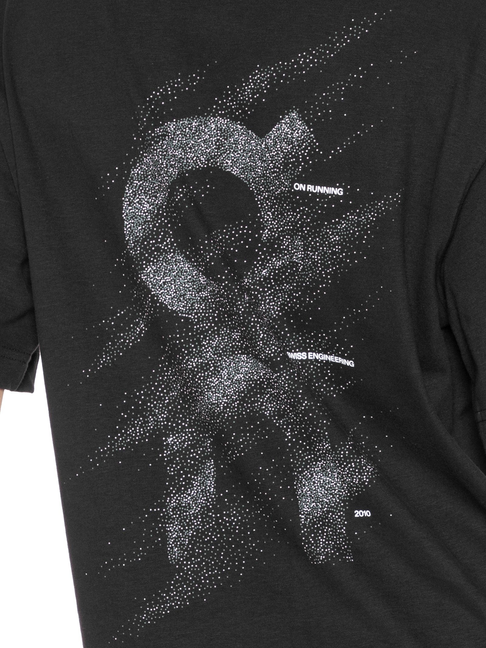 Camiseta Feminina Club-T Graphic Preto On Running