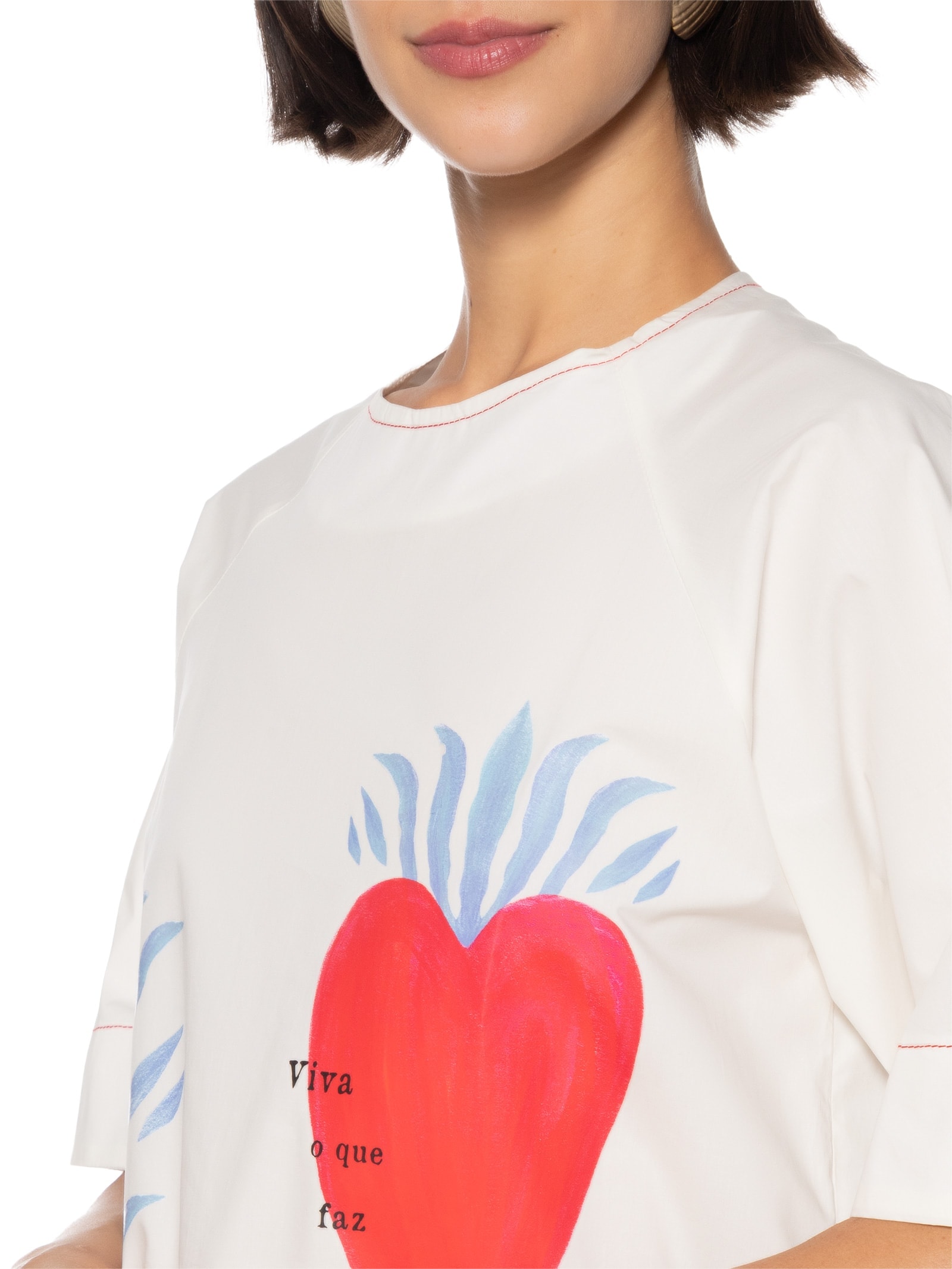 Camiseta Feminina Coração De Fogo Branco Cantão