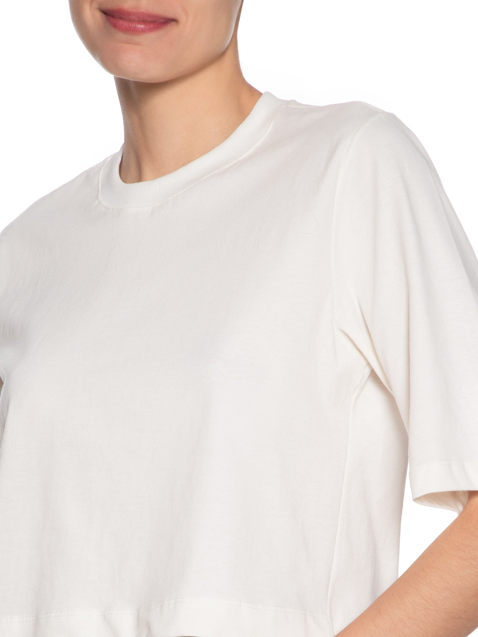 Camiseta Feminina Cropped Básica Off White Basiq