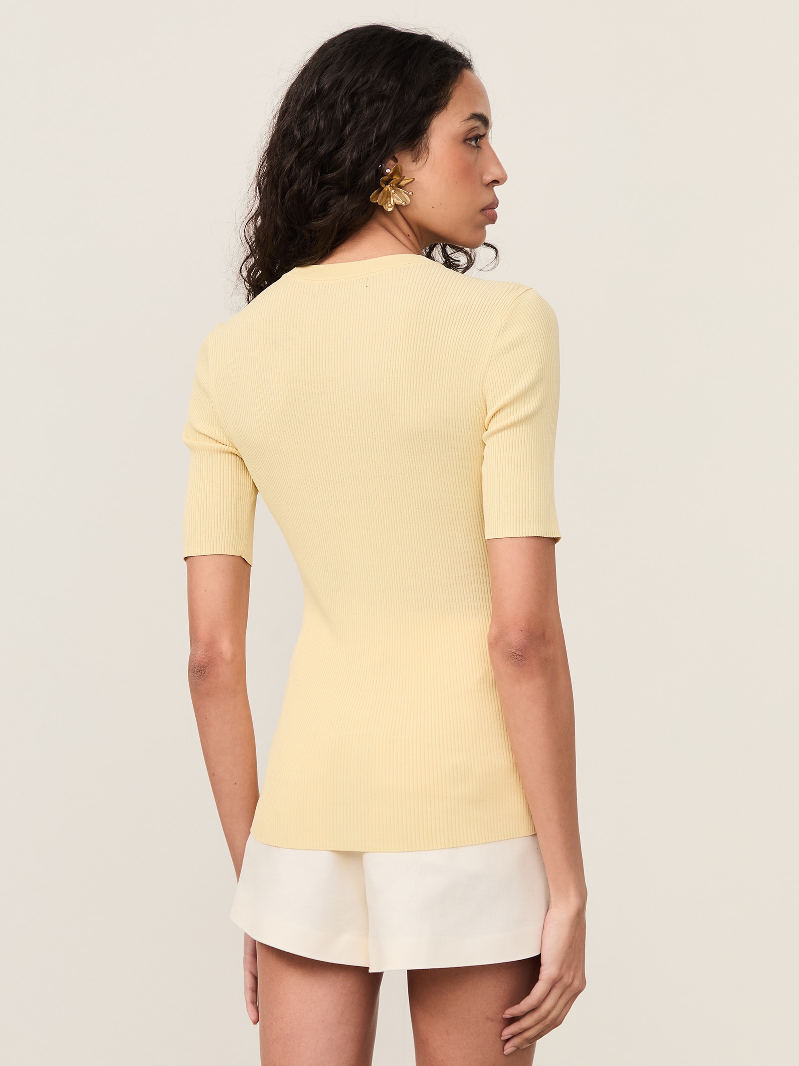 Camiseta Feminina De Tricot Canelado Básica Amarelo Animale