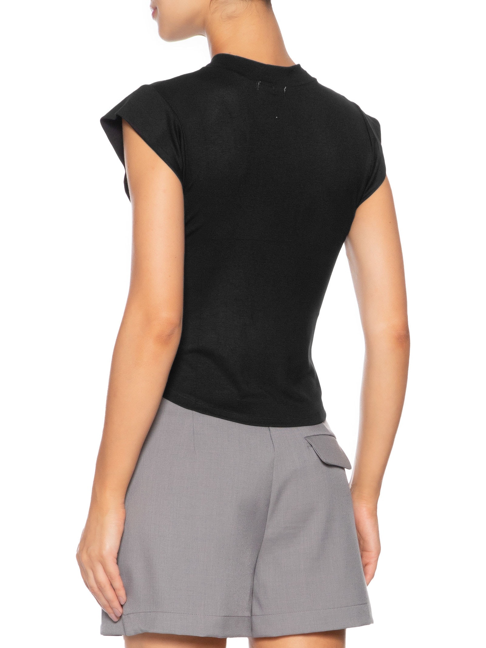 Camiseta Feminina Decote Em V Preto Basiq