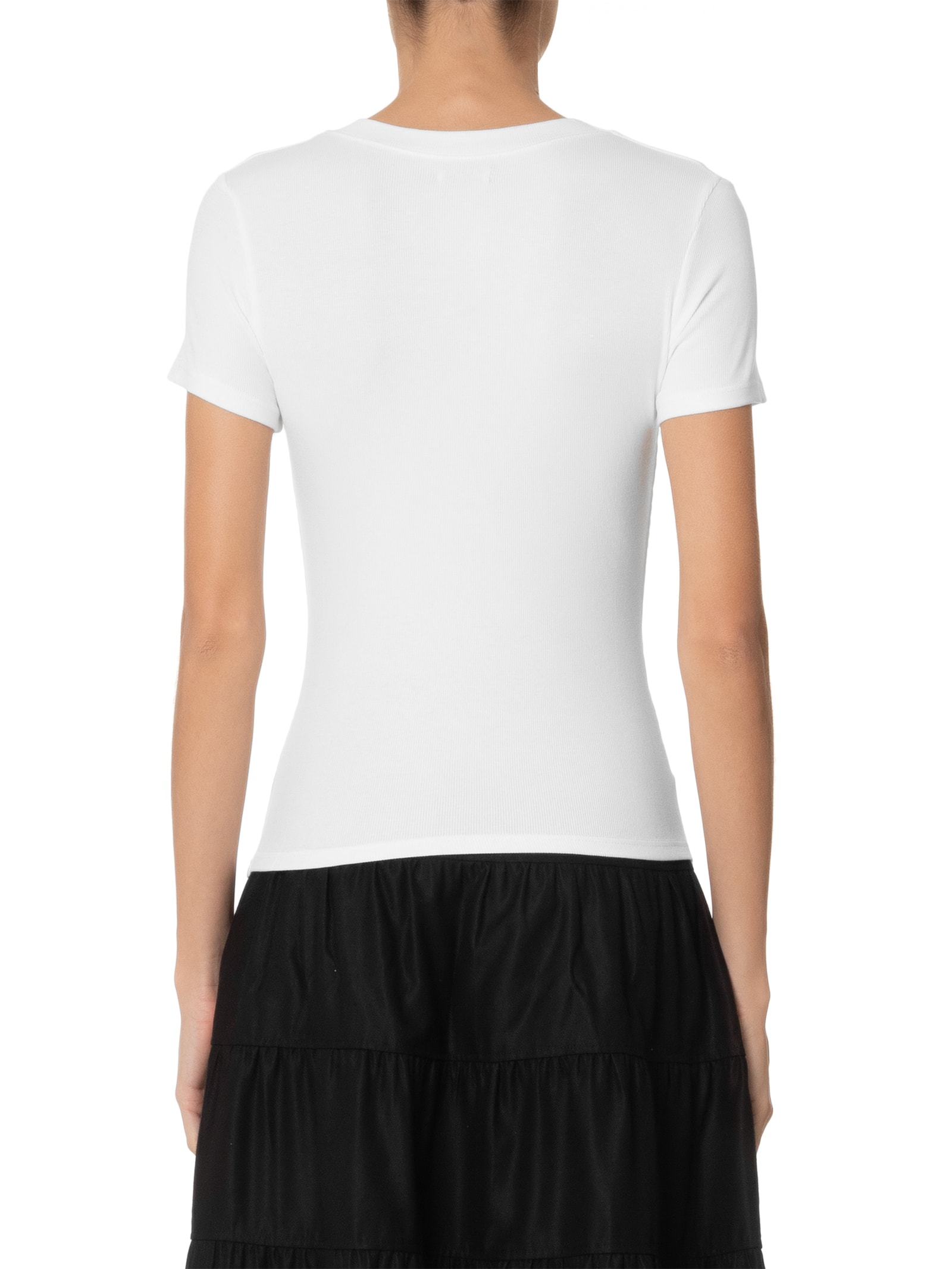 Camiseta Feminina Decote V Off White Basiq