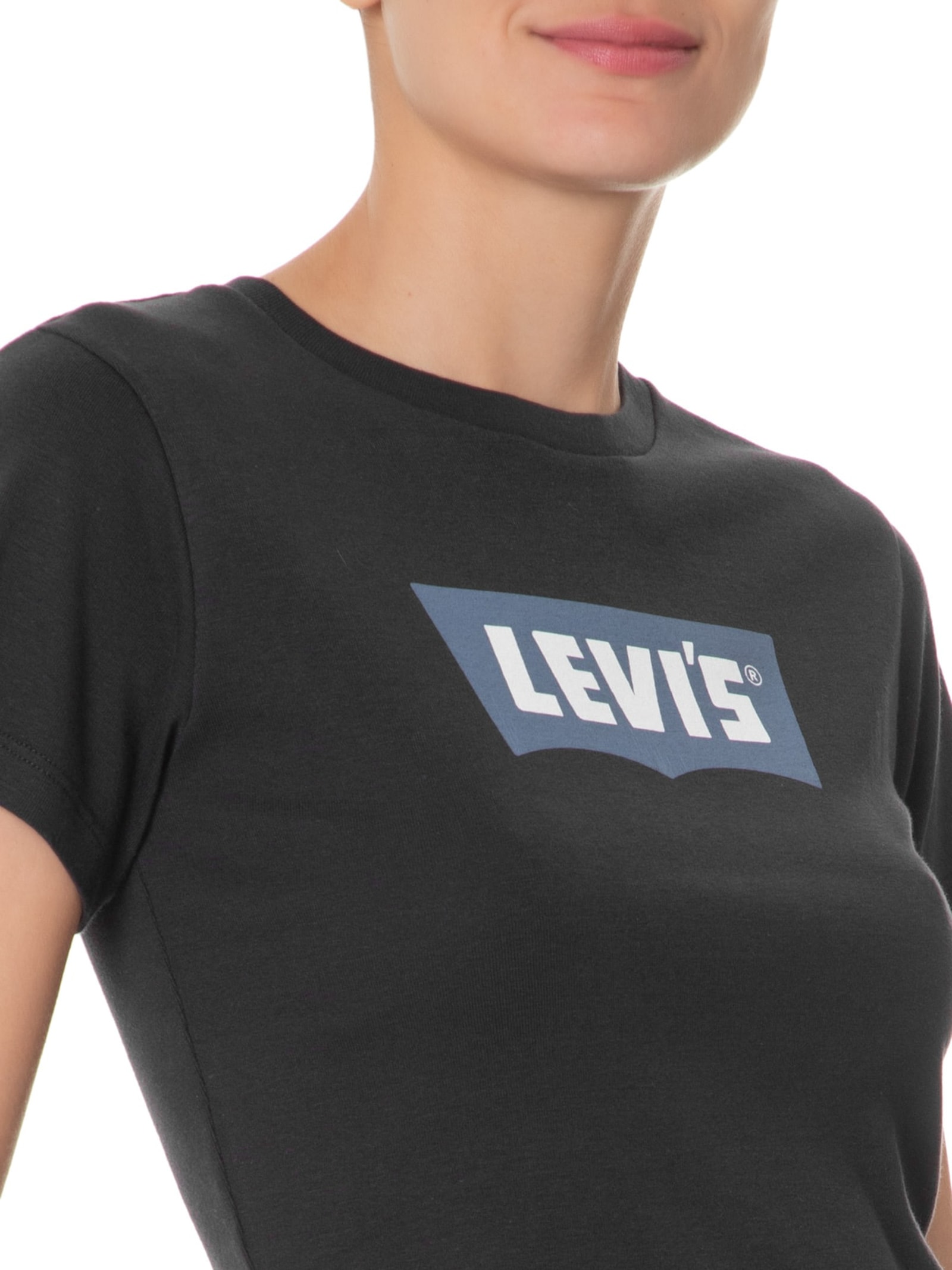 Camiseta Feminina Essential Sporty Preto Levi's