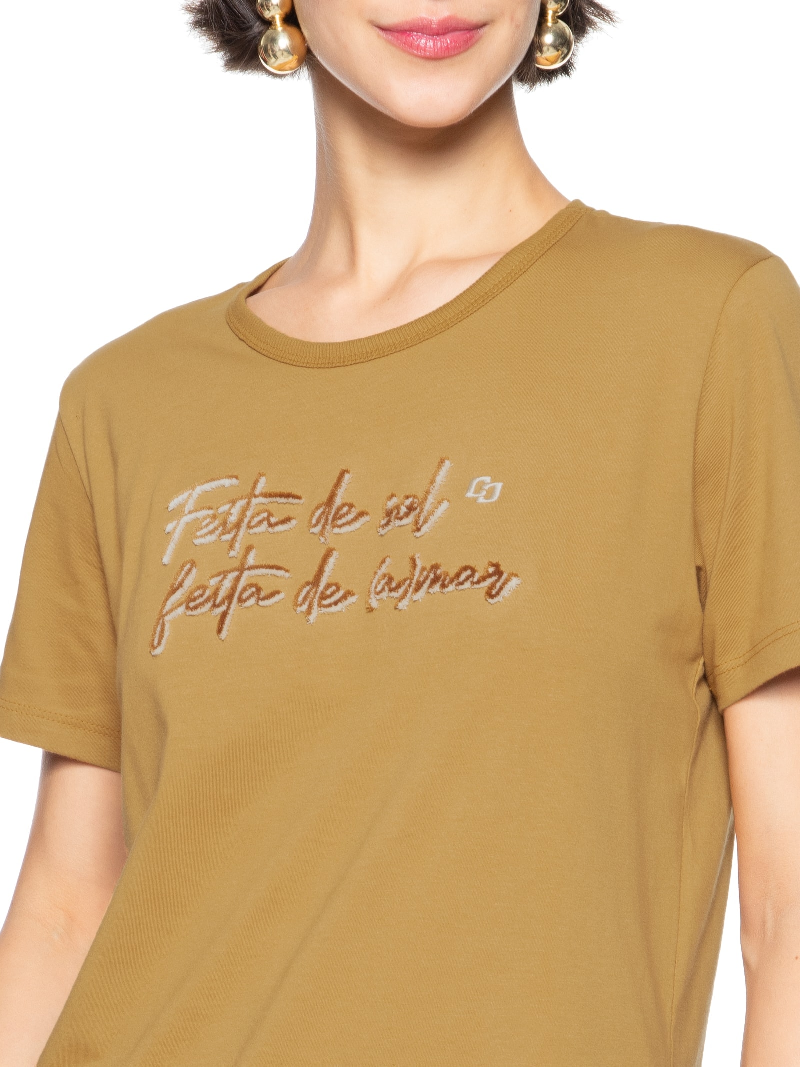 Camiseta Feminina Festa De Sol Marrom Colcci